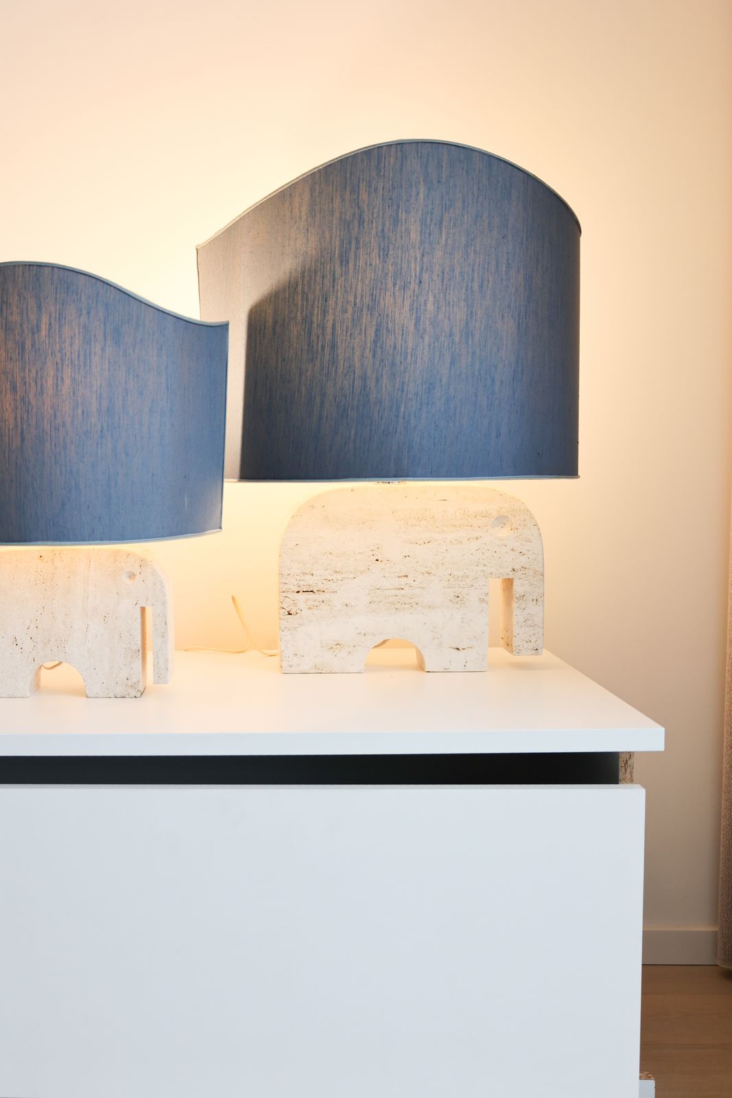 Pair Of Travertine Elephant Table Lamps By Fratelli Mannelli, Italy, 1970s. photo Lighting