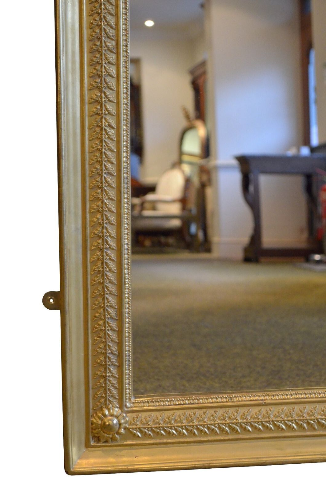 Finest Quality Giltwood Wall Mirror 122/158 photo vinterior