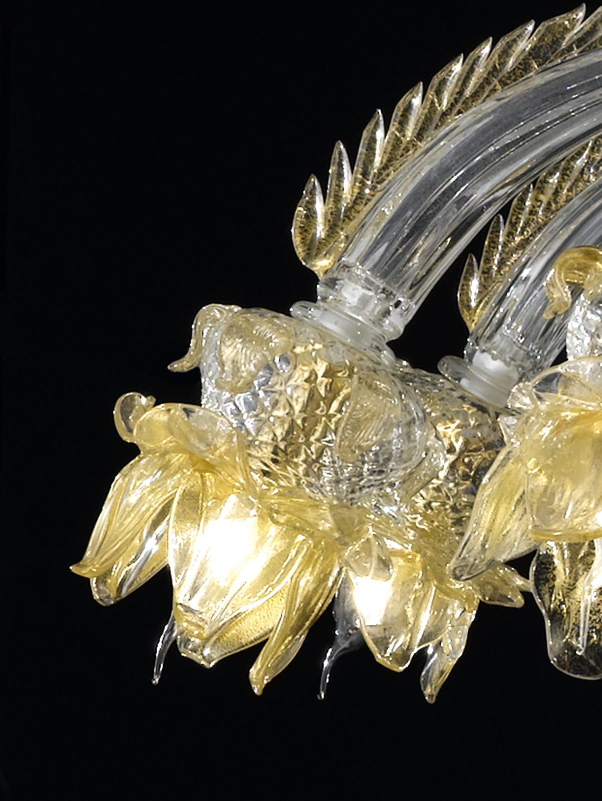 Huge Luxury Italian Chandelier With Flowers And Leaves Murano Glass photo furniture