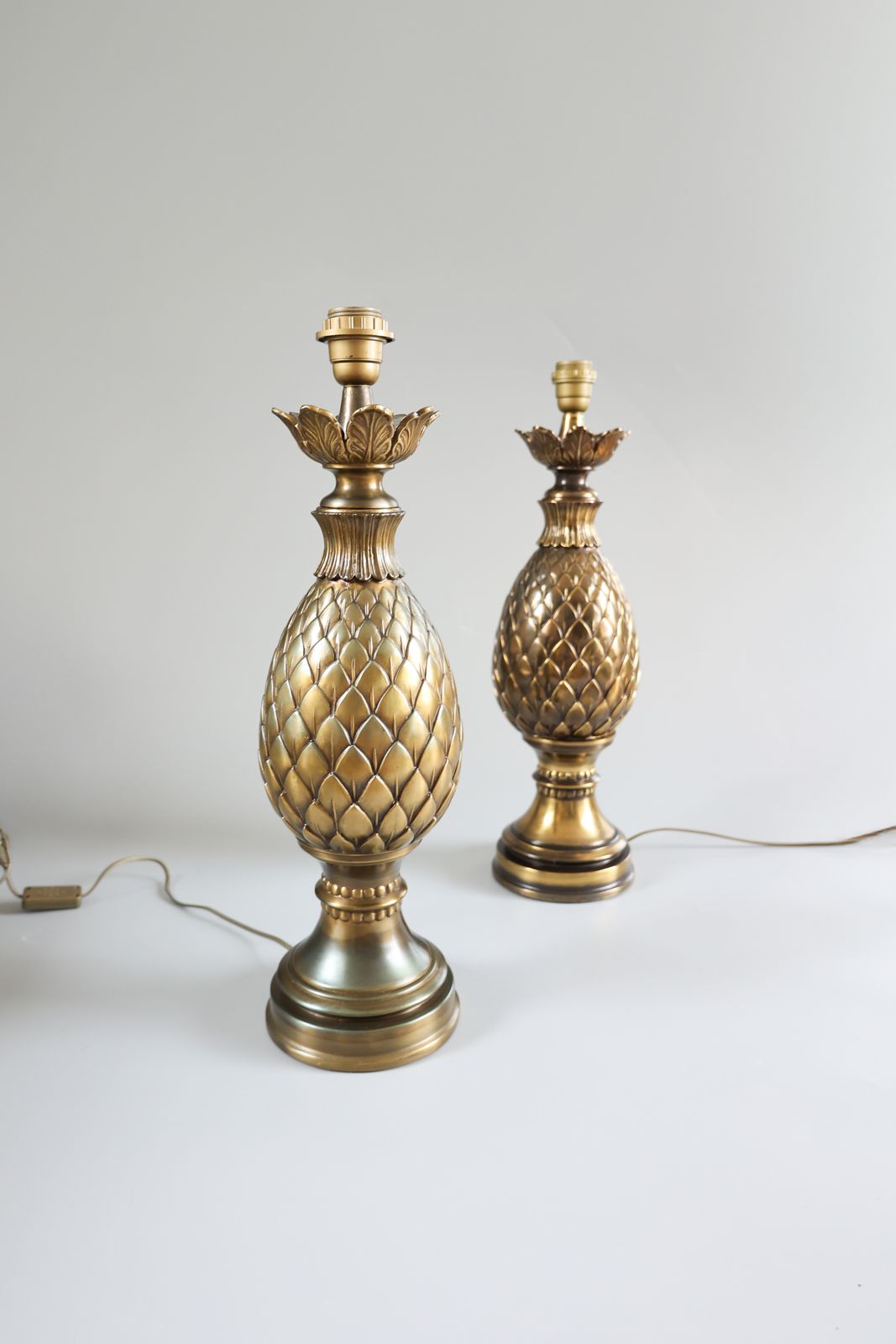 Set Of Two Deknudt   Loevsky & Loevsky Pineapple Table Lamps photo vintage