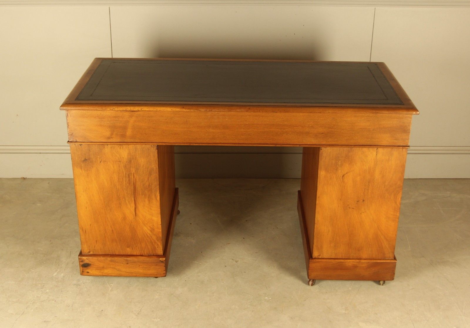 photo for sale An Elegant Edwardian Walnut Twin‑Pedestal Writing Desk