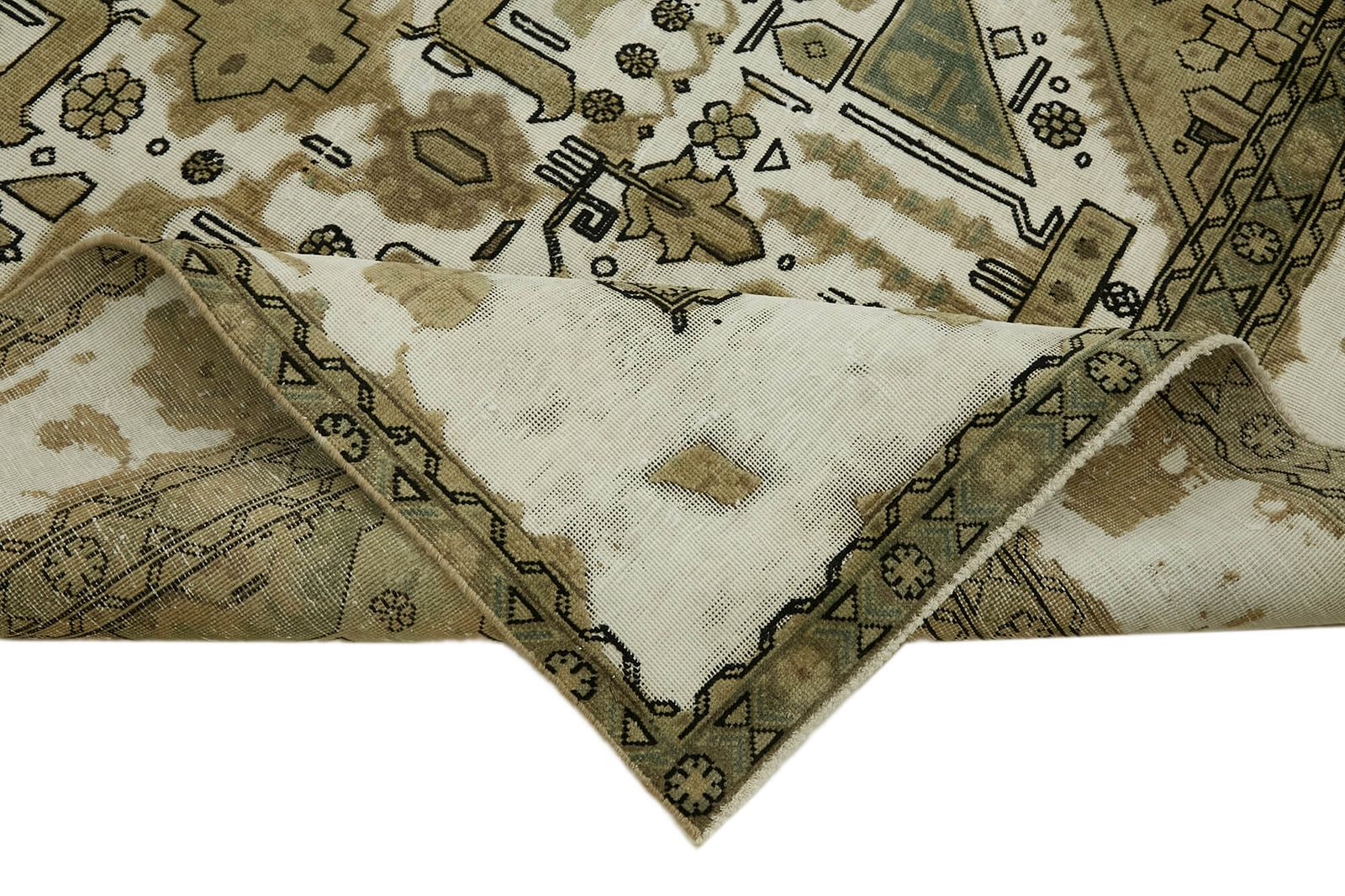Tapis vintage grand format beige, 270 x 365 cm photo vinterior