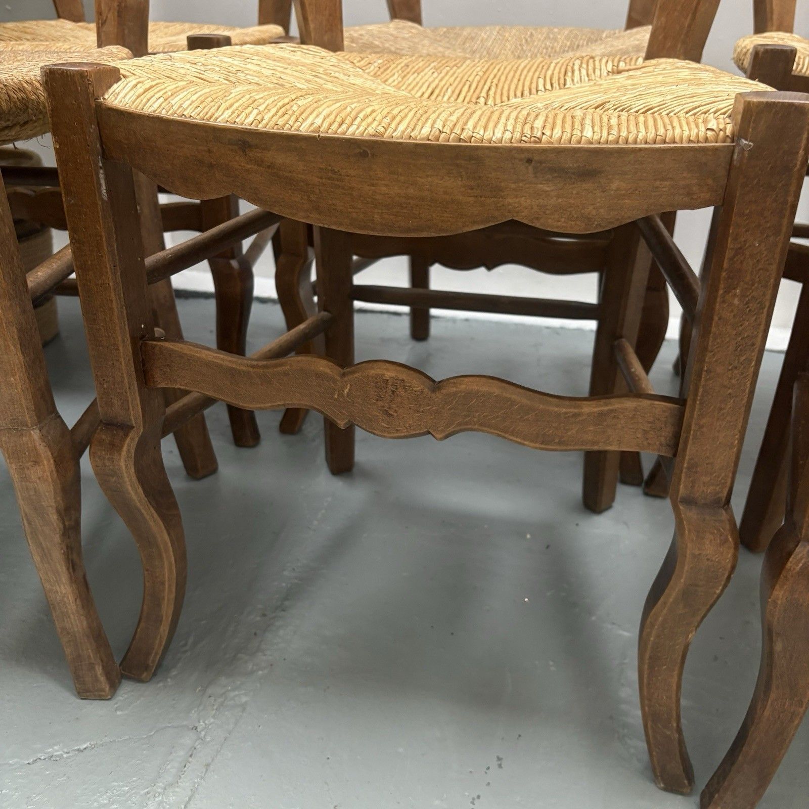 photo furniture 4 Vintage French Farmhouse Country ´Van Gogh’ Ladderback Rush Seat Dining Chairs
