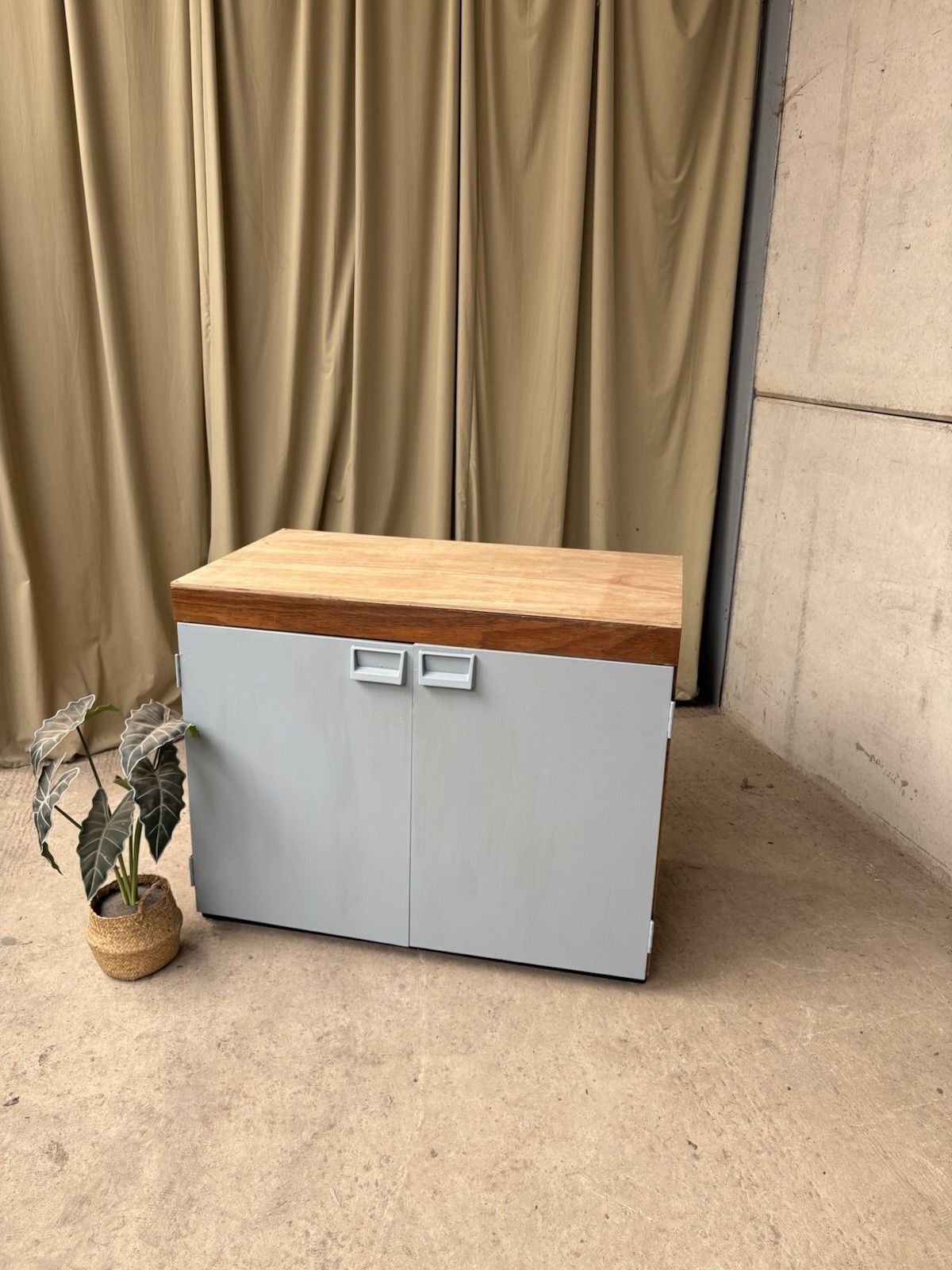 Vtg Mid Century Esa Esavian School Media Cabinet Sideboard Retro R1166 photo furniture