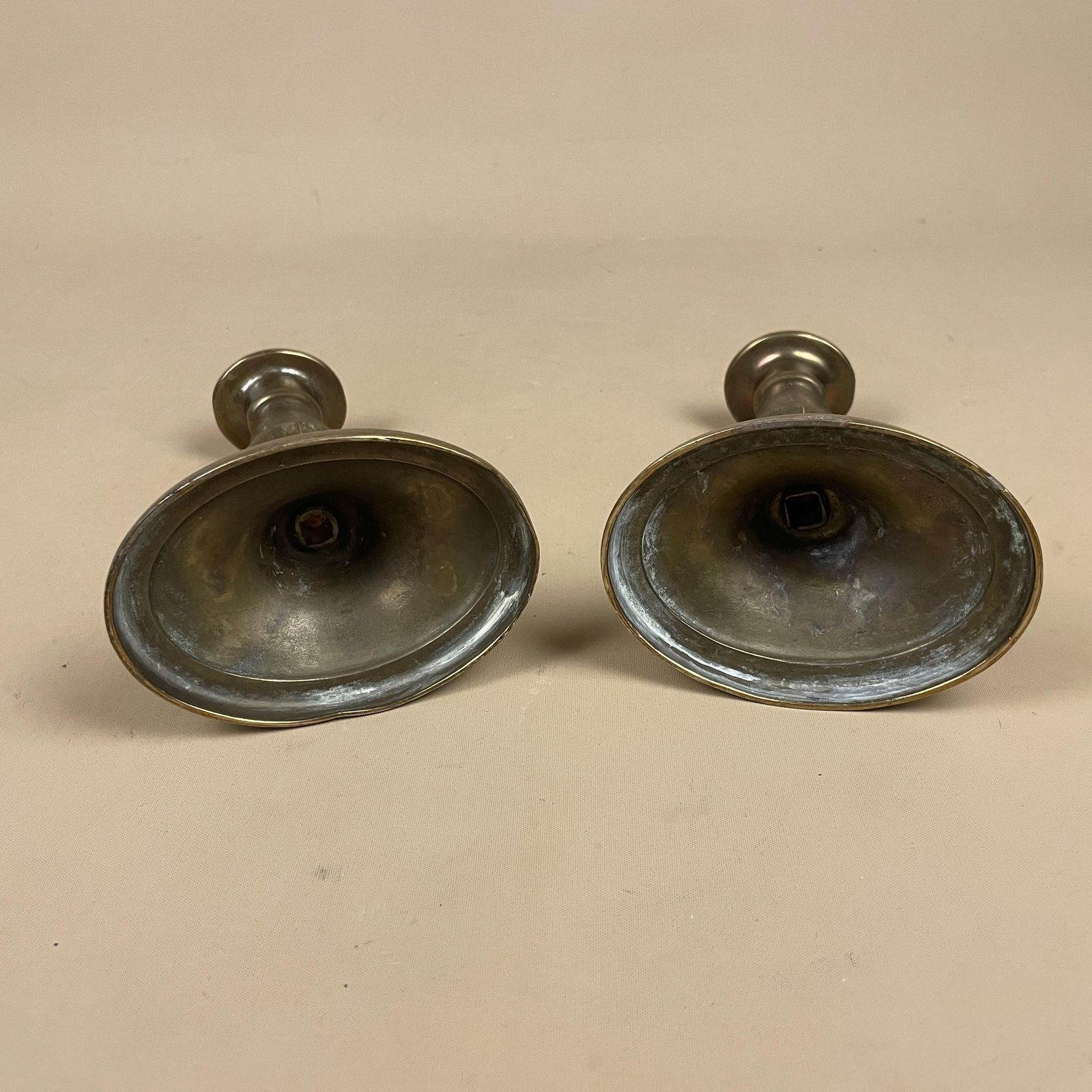 Antique Matching Pair Of Gold Brass Metal Candlestick Candle Stick Holders Vintage Column Taper Dinner Candlesticks Base Pillar Holder photo vintage