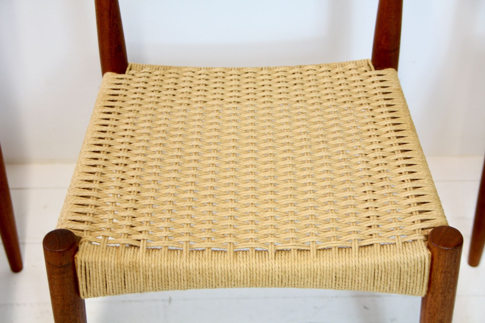 photo furniture Danish Dining Chairs By Arne Hovmand Olsen   Mogens Kold 1960s
