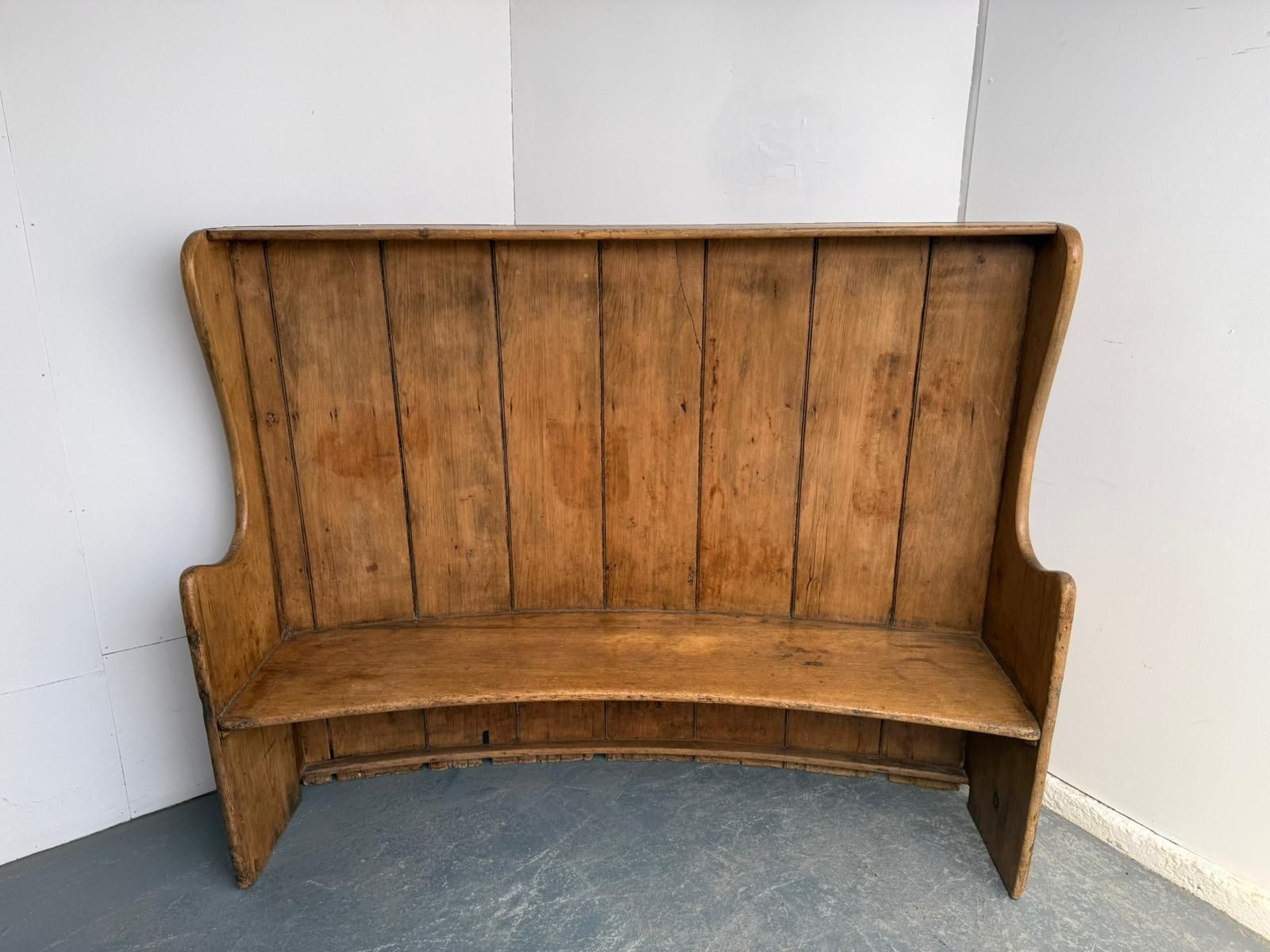 A Superb Original Early Victorian Pine Waxed Barrel 3 Seater Settle photo Furniture