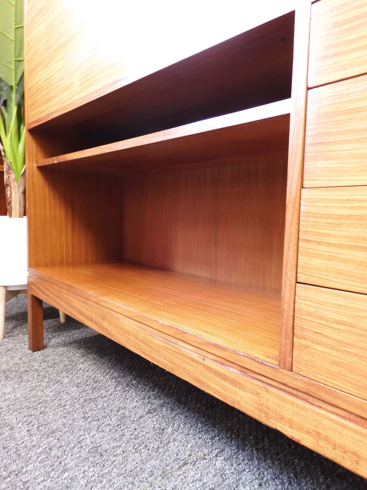 Mid Century Modern Sideboard Bureau In Teak – United Kingdom, 1960s photo vinterior
