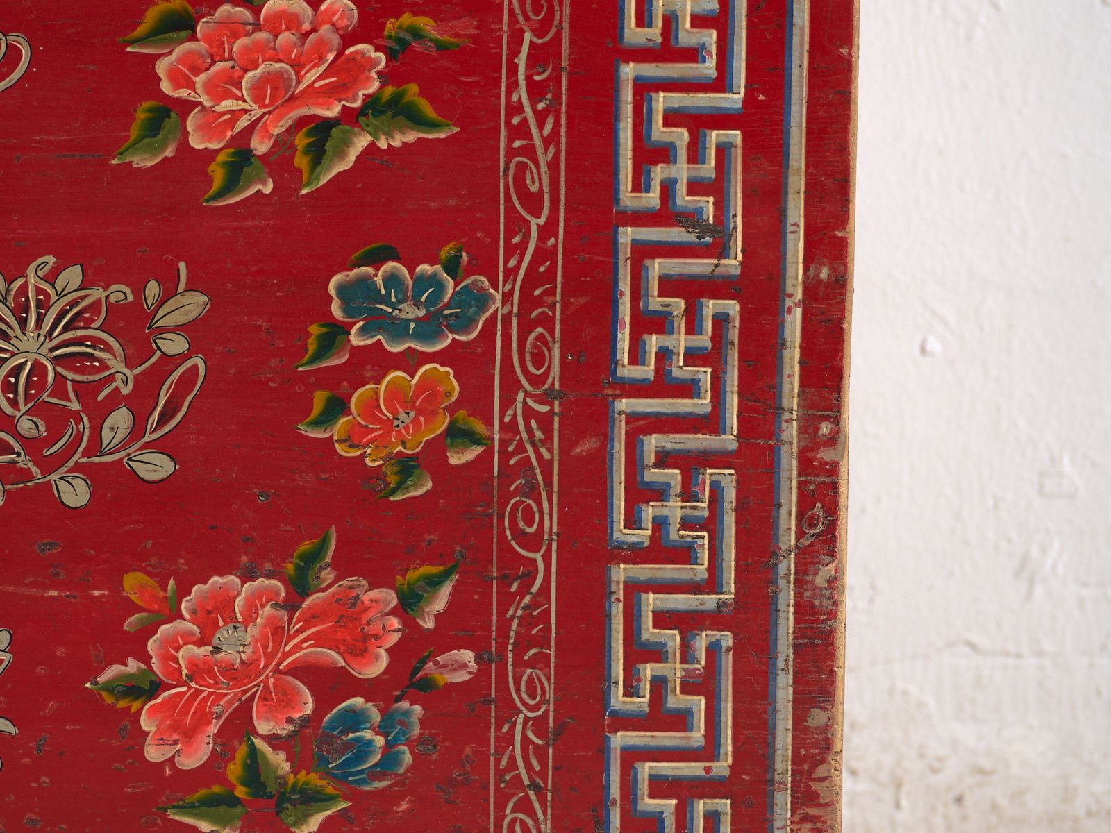 Antique Chinese Painted Trunk In Pine Wood – China, Circa 1930 photo vintage