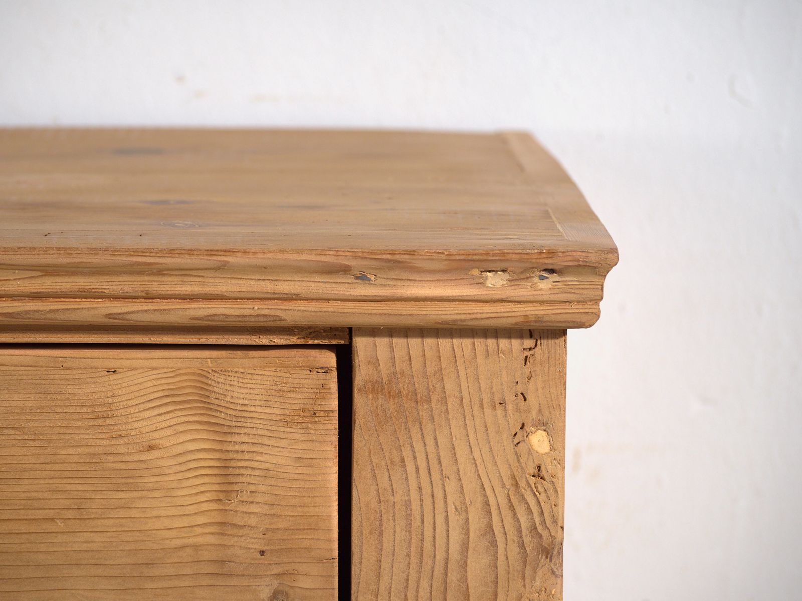 Central European Chest Of Three Drawers In Washed Pine – Central Europe, Circa 1900 photo vinterior