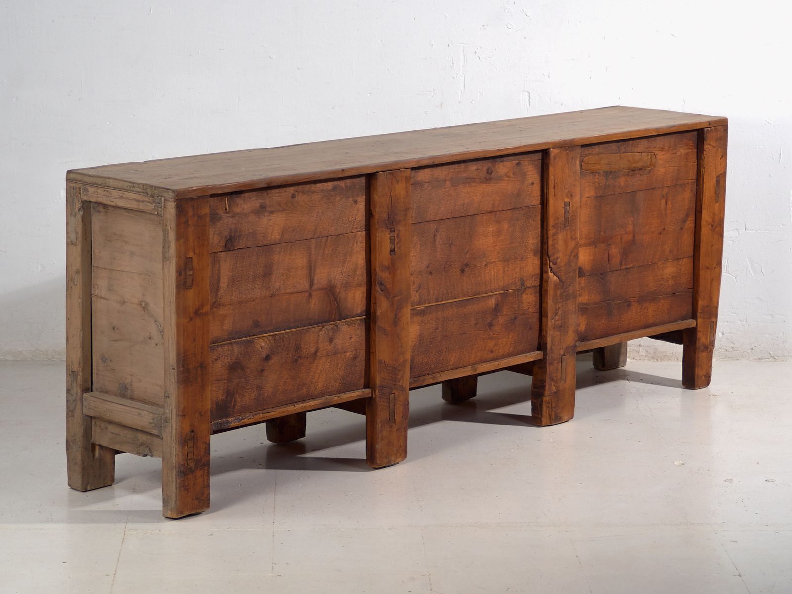 Antique Chinese Sideboard In Elm Wood – Shanxi, Circa 1920 photo vintage