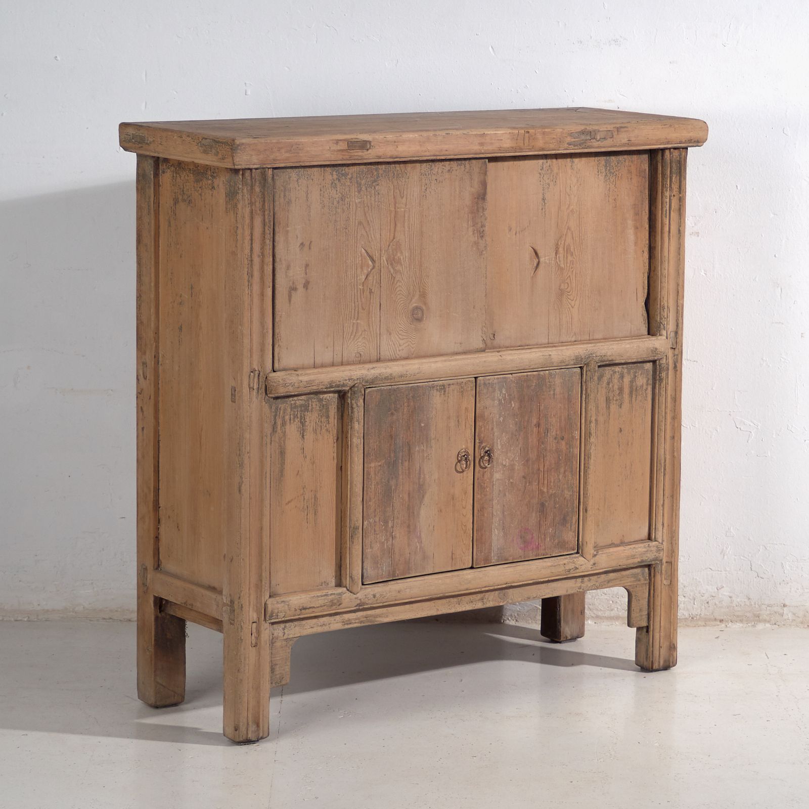 Furniture Low Chinese Cabinet In Elm – Shandong, Circa 1900 photo