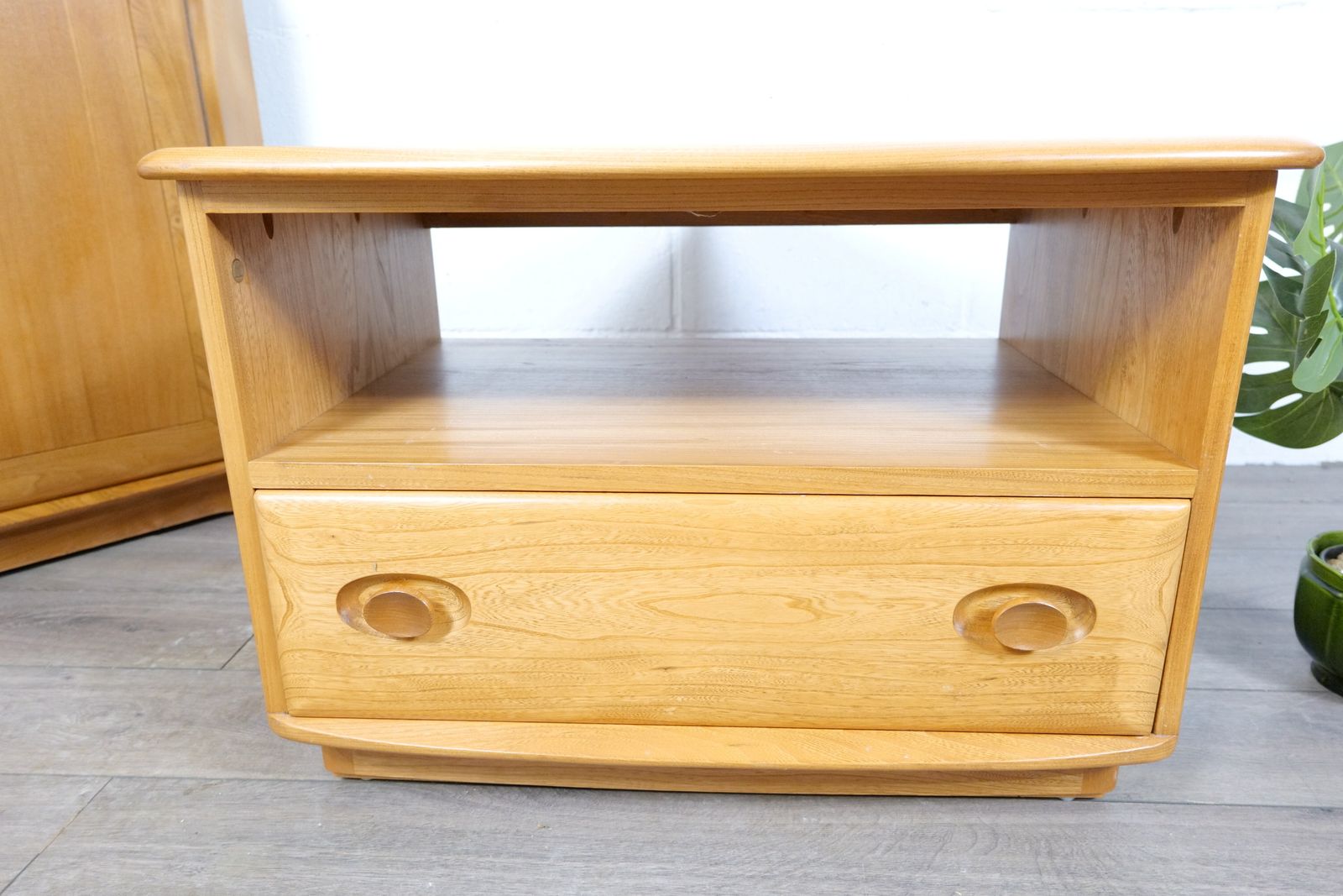 Ercol Windsor Corner Tv Stand, 1980s photo buy