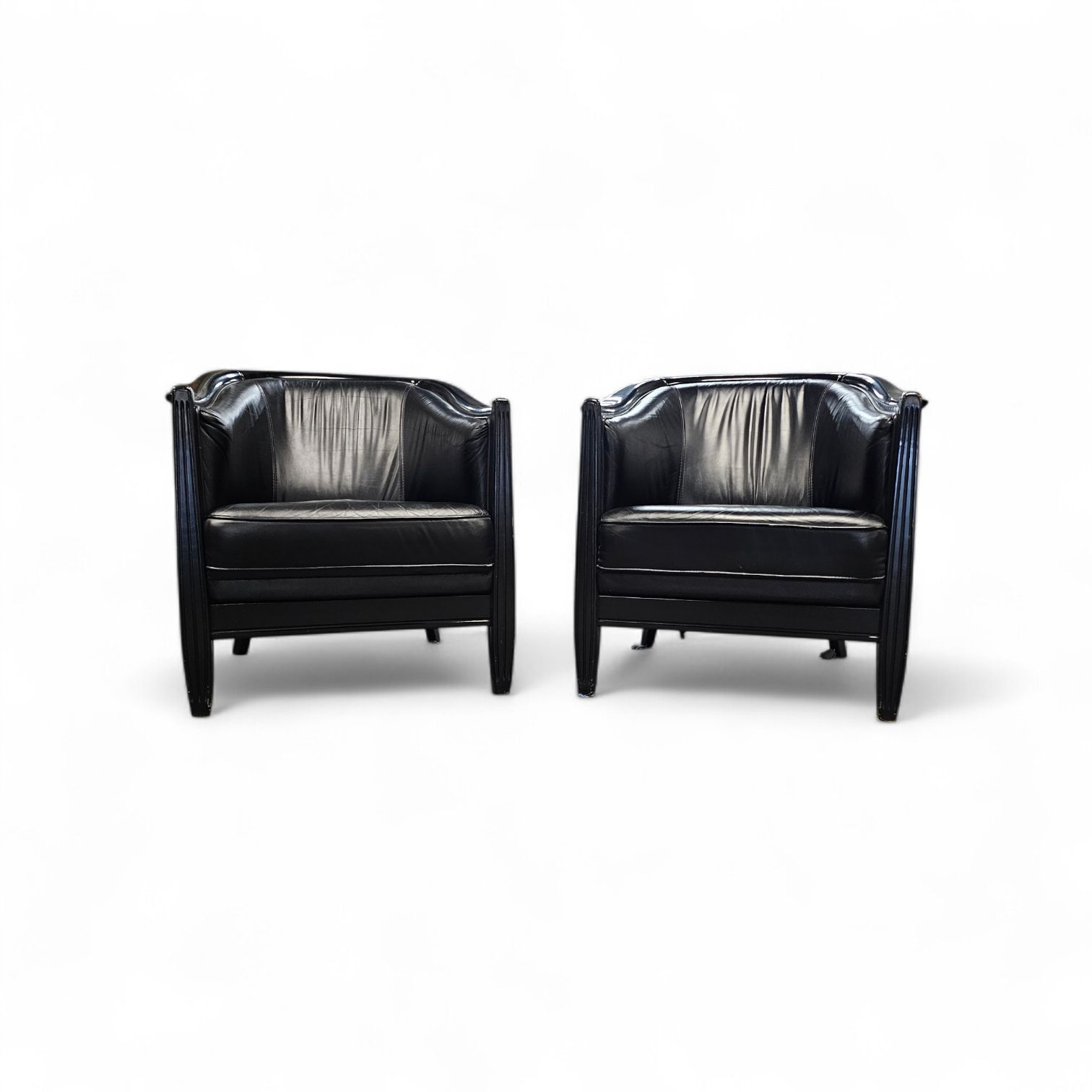 2 X Black Leather Armchair By Giorgetti 1980s / Good Condition Height 76 photo for sale