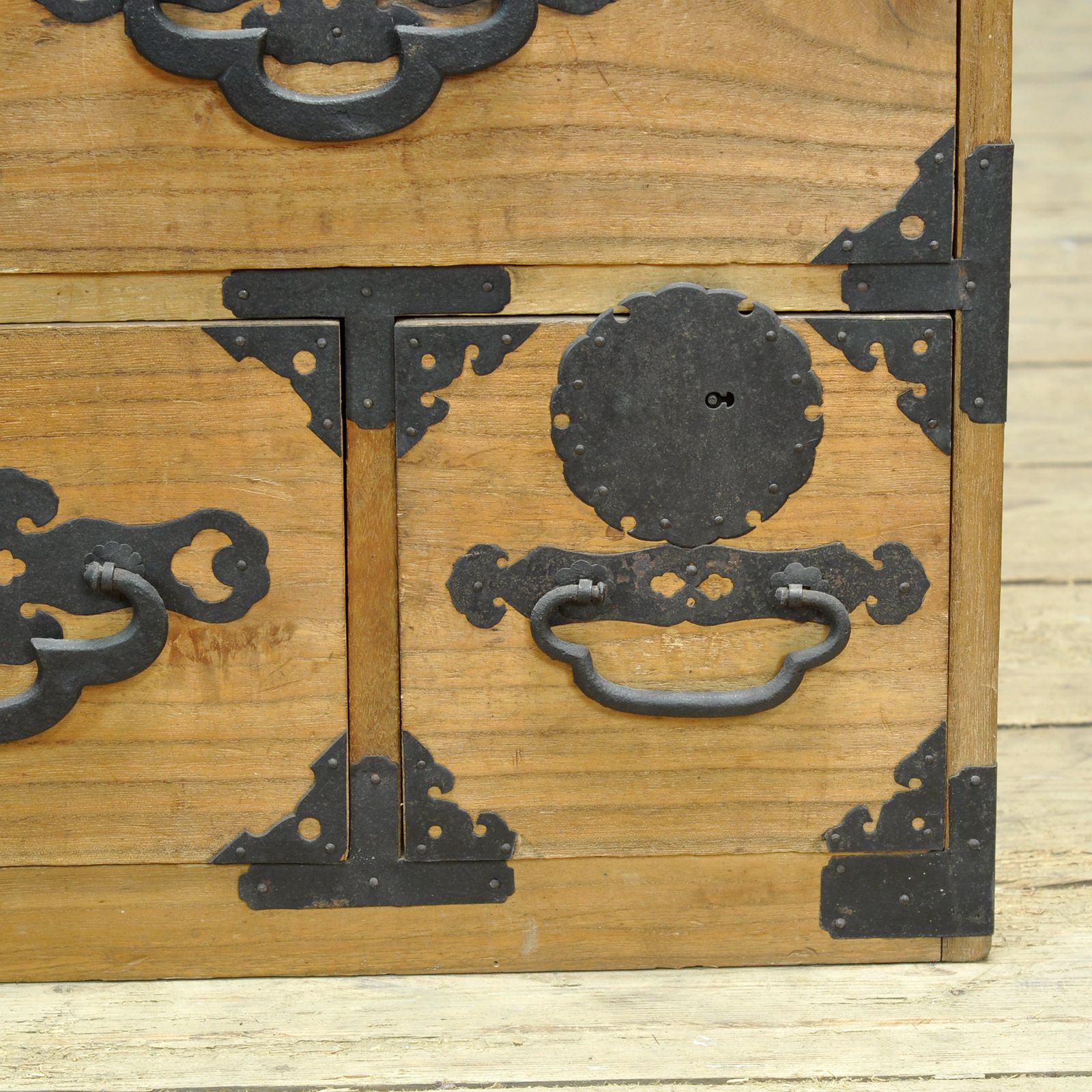 1100.0 Japanese Tansu Chest Of Drawers, Circa 1870 photo