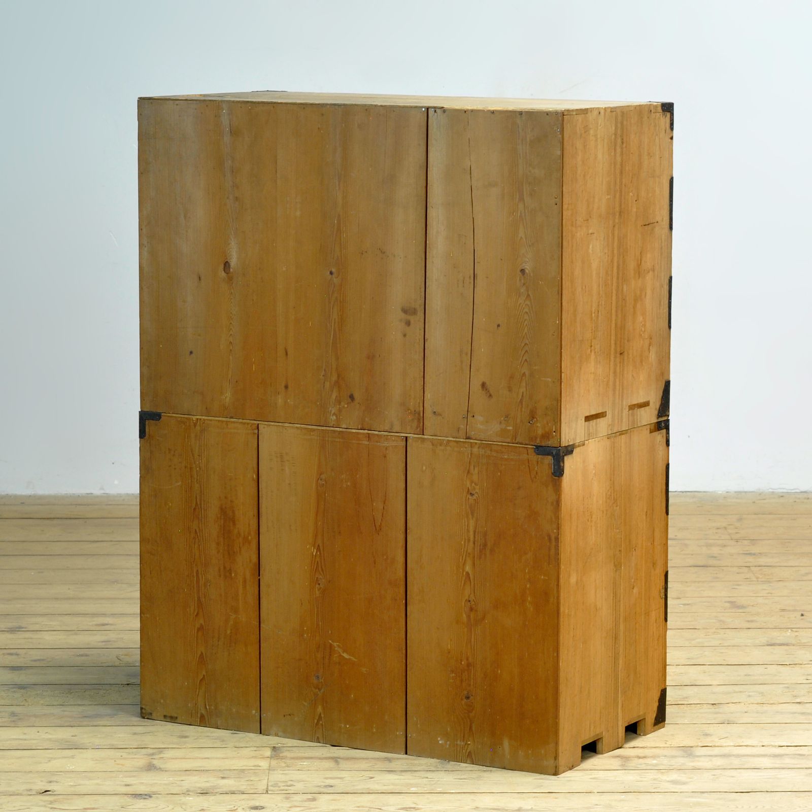 photo vintage Japanese Tansu Chest Of Drawers, Circa 1870