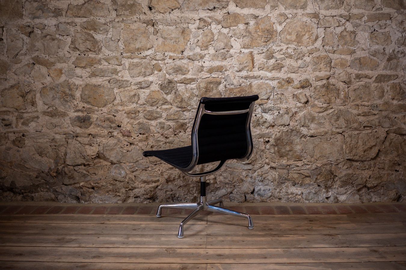 Eames Chair, 1950s, Vintage photo Furniture