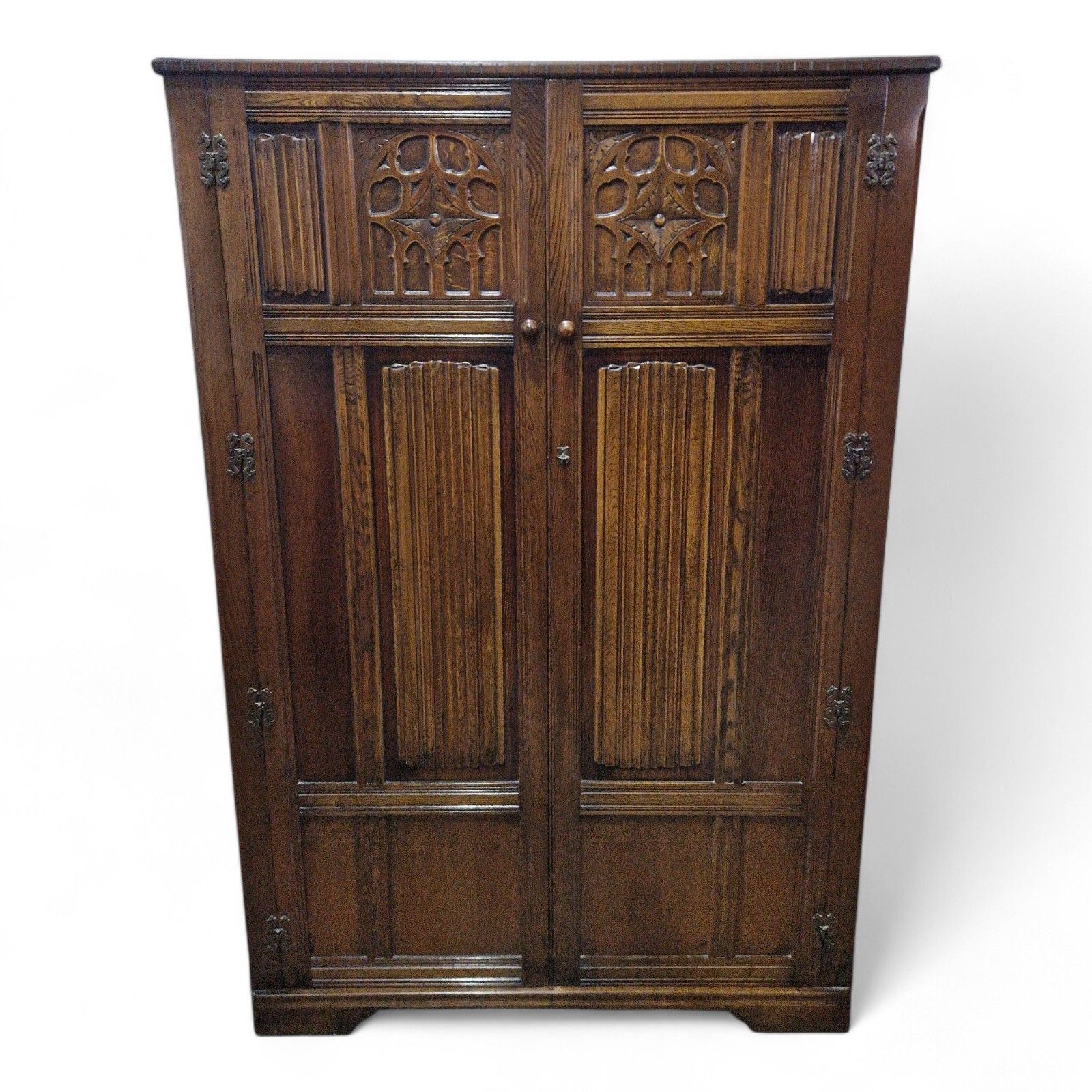 Large Oak Double Wardrobe Antique Carved Linenfold Panelled Wardrobe photo buy