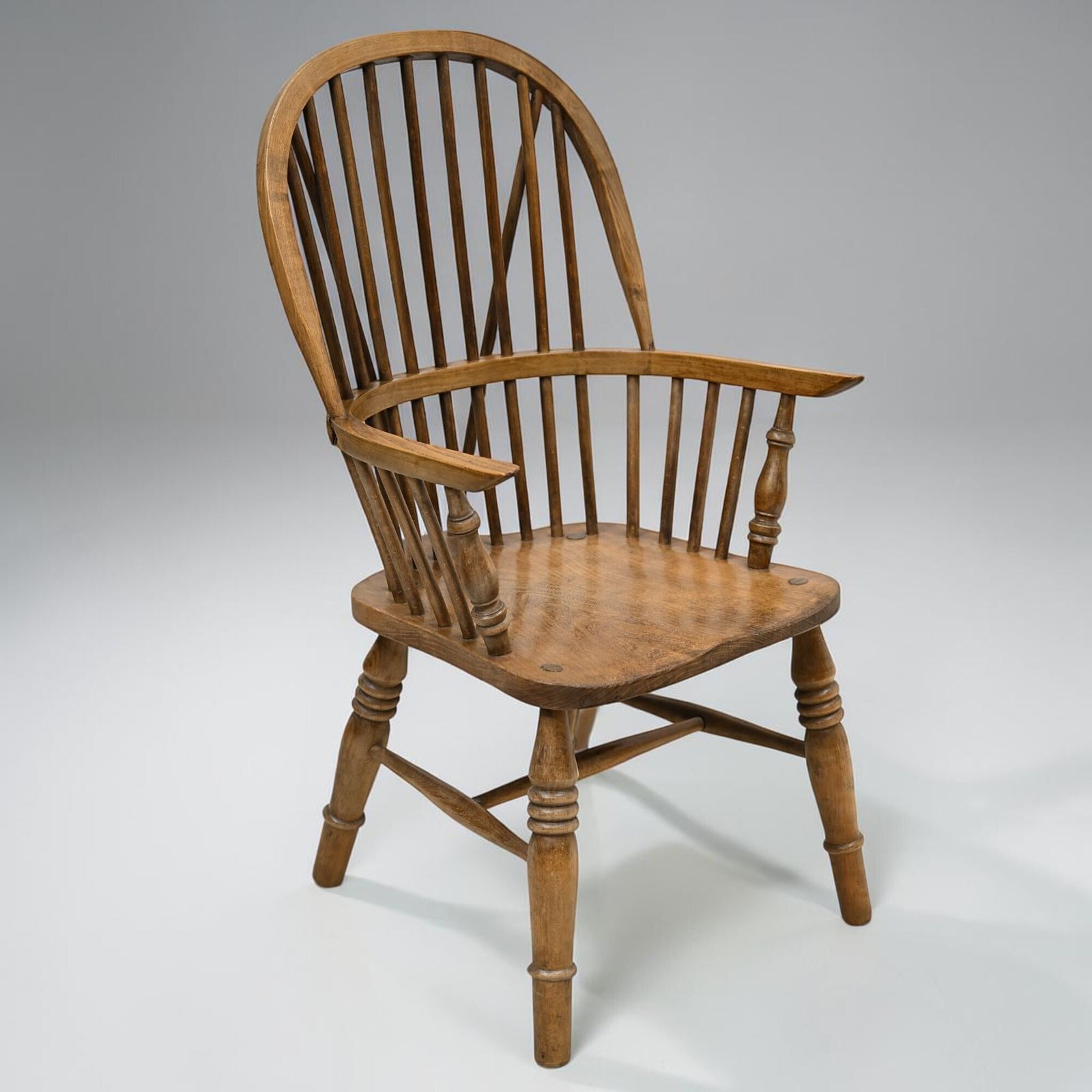 photo furniture Stick Back Windsor Chair Elm And Beech Antique Bow Back Carver Free Uk Delivery*