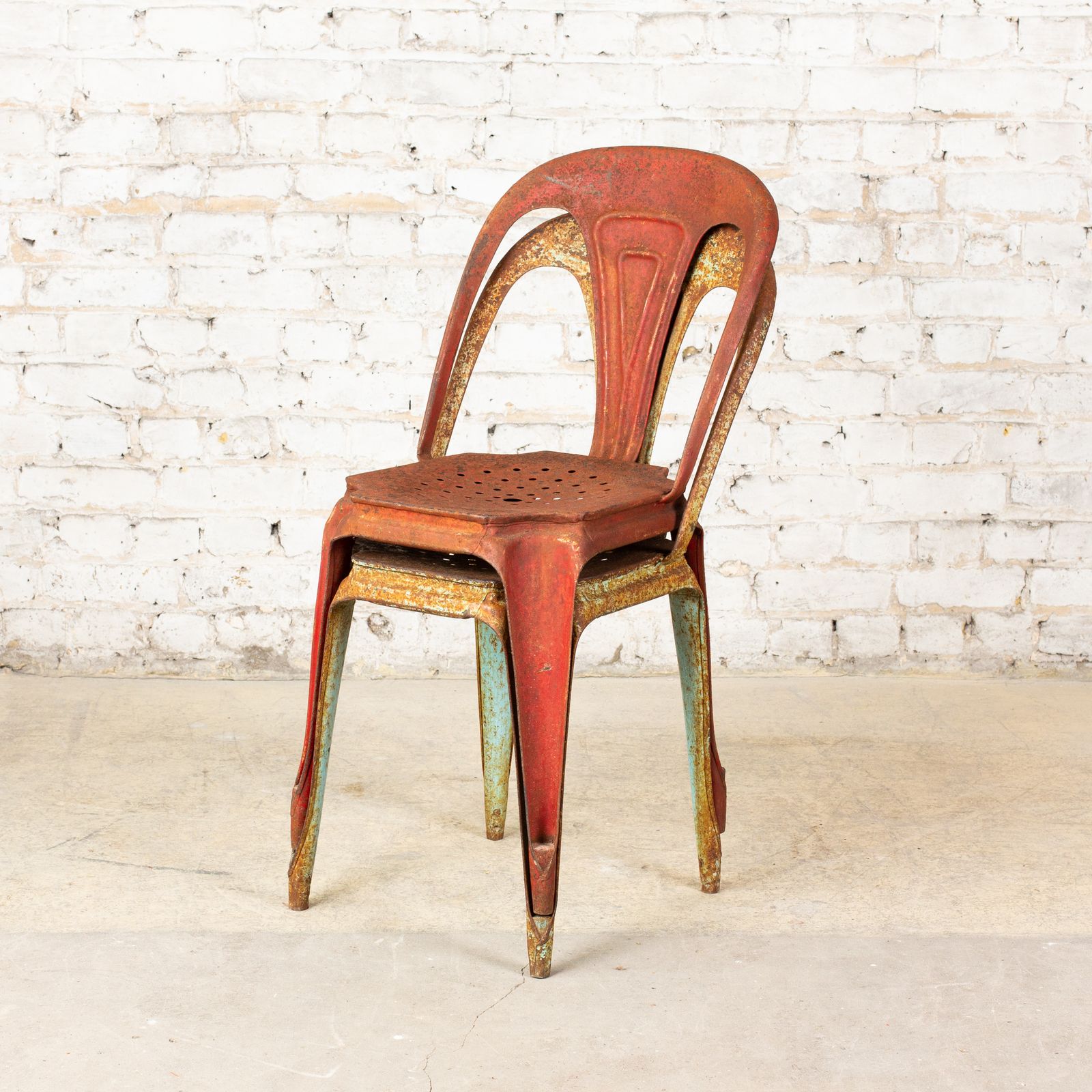 Red Vintage French Tolix Cafe Chair photo vinterior