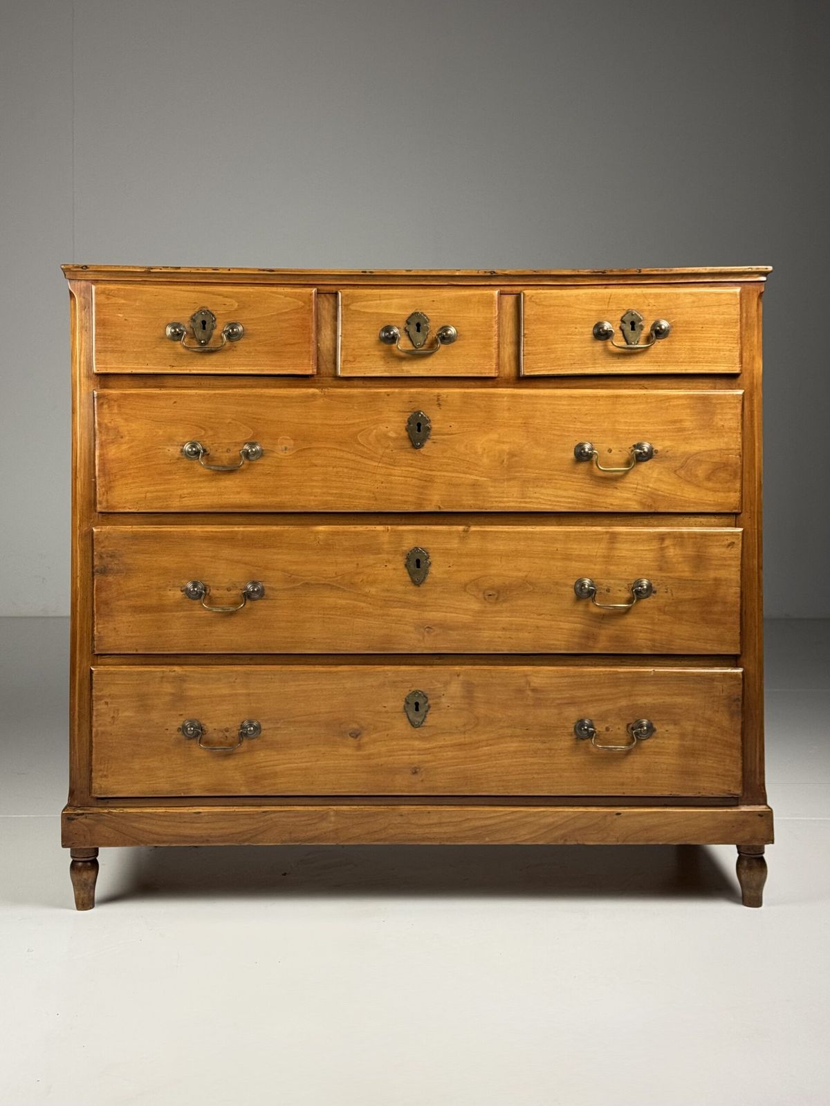 English Chest Of Drawers, 19th Century