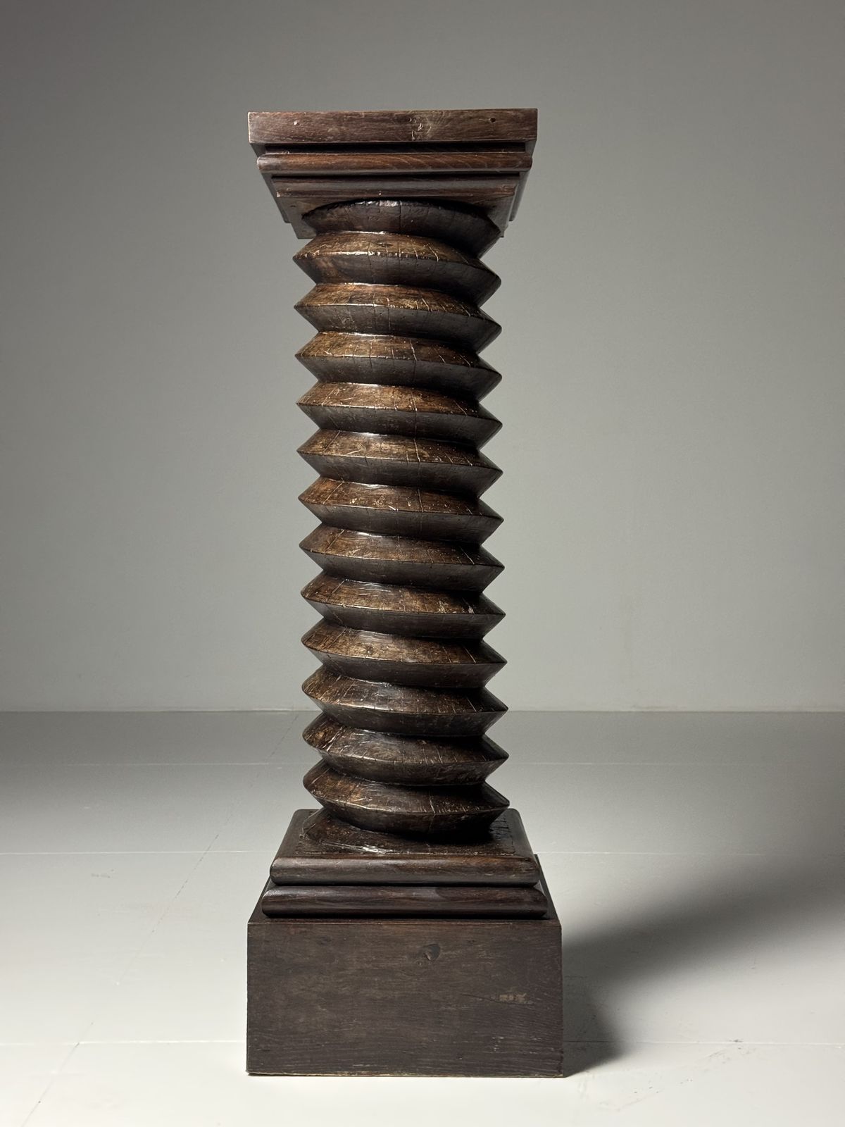 1165.0 Twisted Column Wine Press, 1900s photo