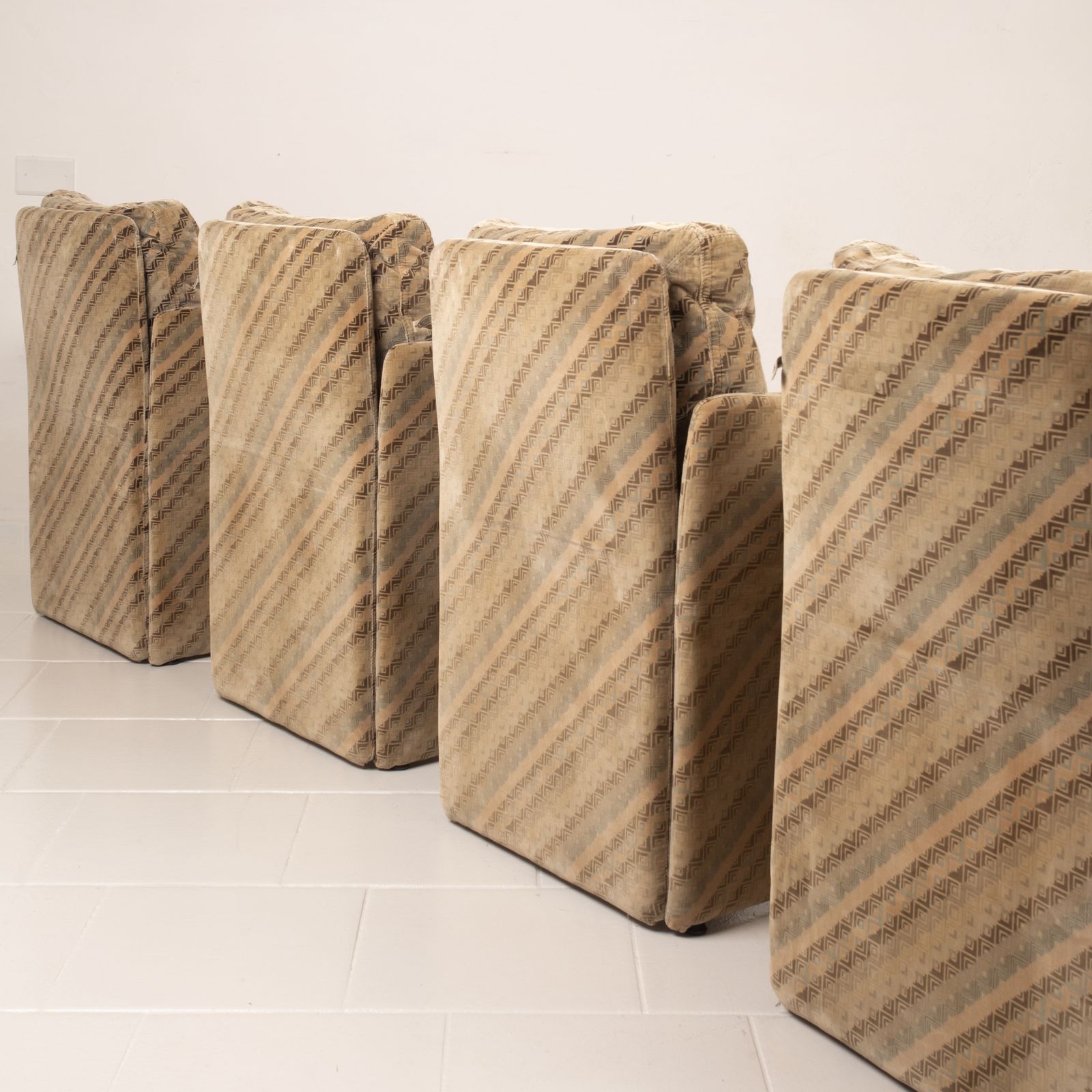 photo buy Set Of 4 Salpol Armchairs By Angelo Mazzola In Collaboration With Missoni