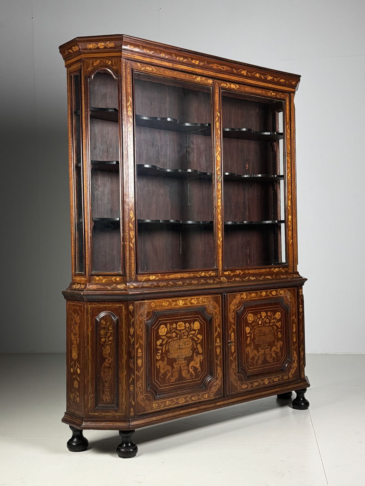 Dutch Marquetry Cabinet 1760 1780 Por photo Furniture