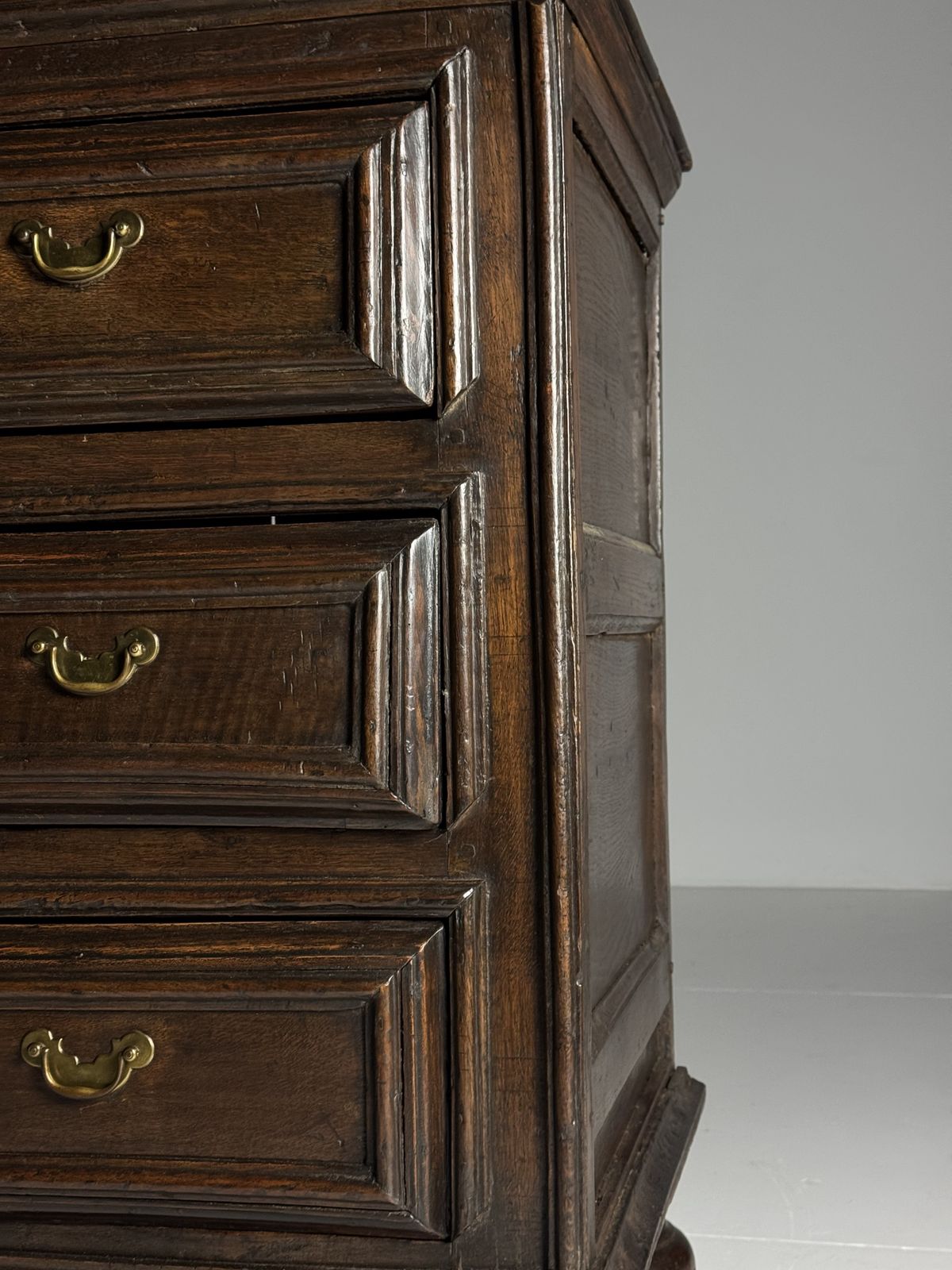 English Chest Of Drawers, 17th Century, Oak photo Furniture