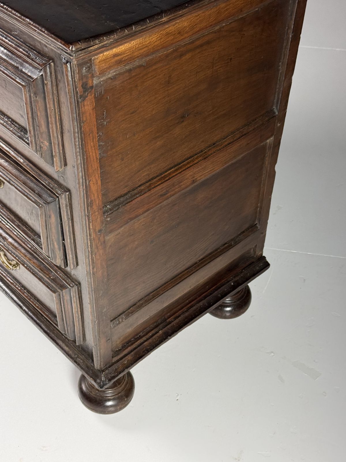 photo furniture English Chest Of Drawers, 17th Century, Oak