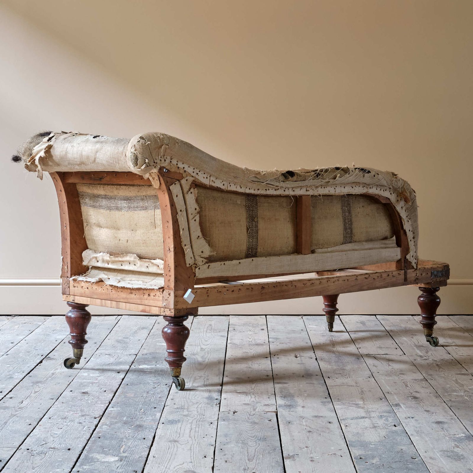 Mid 19th Century Chaise Longue Attributed To Holland & Sons photo vinterior
