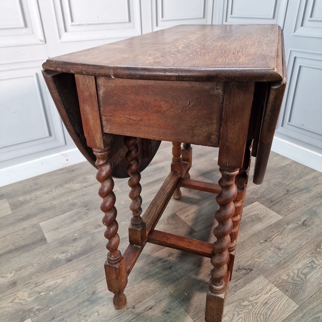photo vinterior Antique Oak Gateleg Table Barley Twist Drop Leaf Dining Wooden Vintage Retro