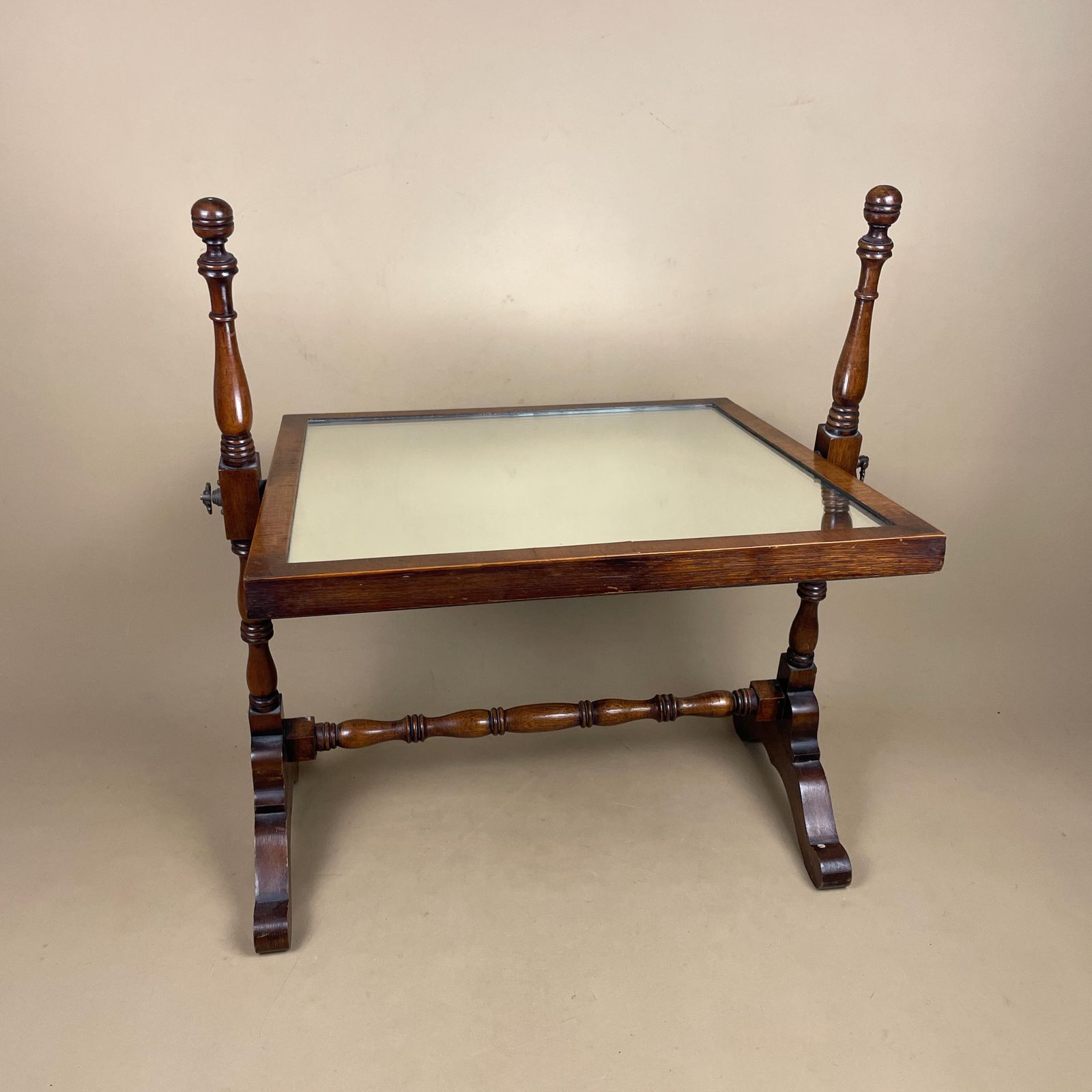 Antique Wooden Dressing Table Mirror Adjustable Tabletop Freestanding Stand Edwardian Small Cheval Make Up Shaving Mirror photo vintage