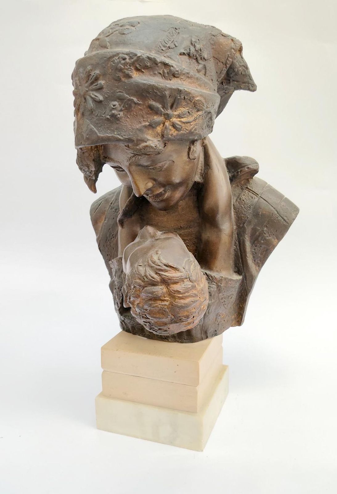 Antonio Merente Bronze Sculpture Maternity On A Vintage Marble Base From The 1970s