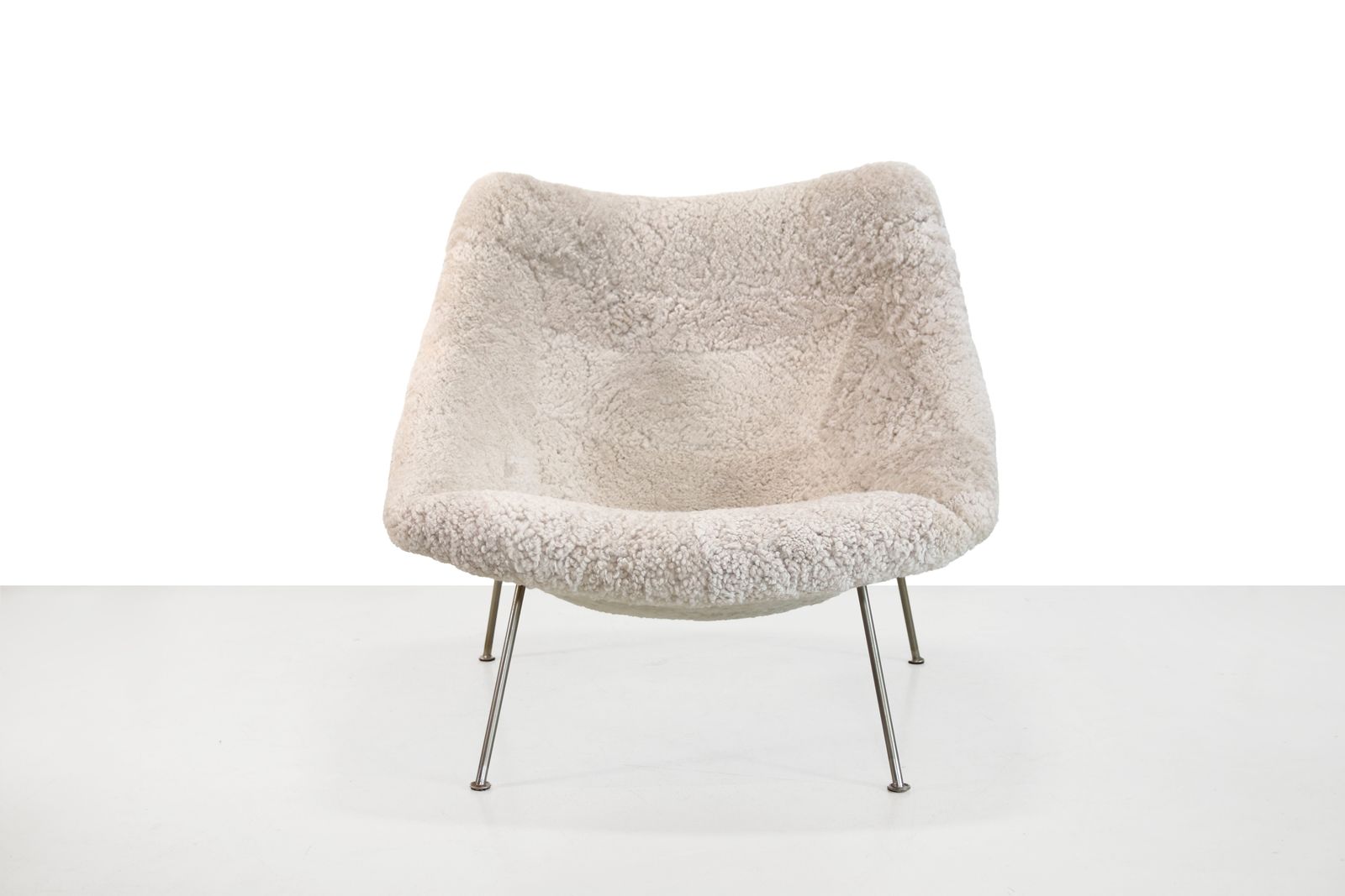Artifort Oyster F157 Armchair With Ottoman By Pierre Paulin In Sheepskin photo furniture