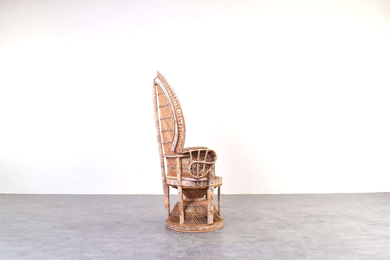 Mid Century Wicker Peacock Emmanuelle Chair From Kok Maison, 1970s photo vinterior