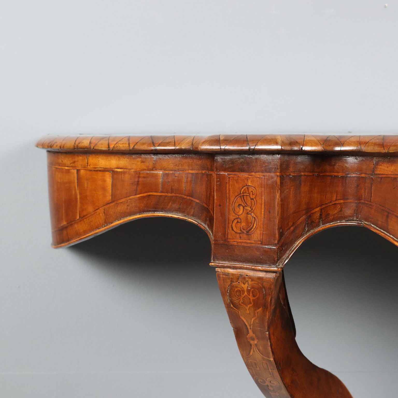 Antique Drop Shaped Console Walnut Carvings Italy XIX Century photo Furniture