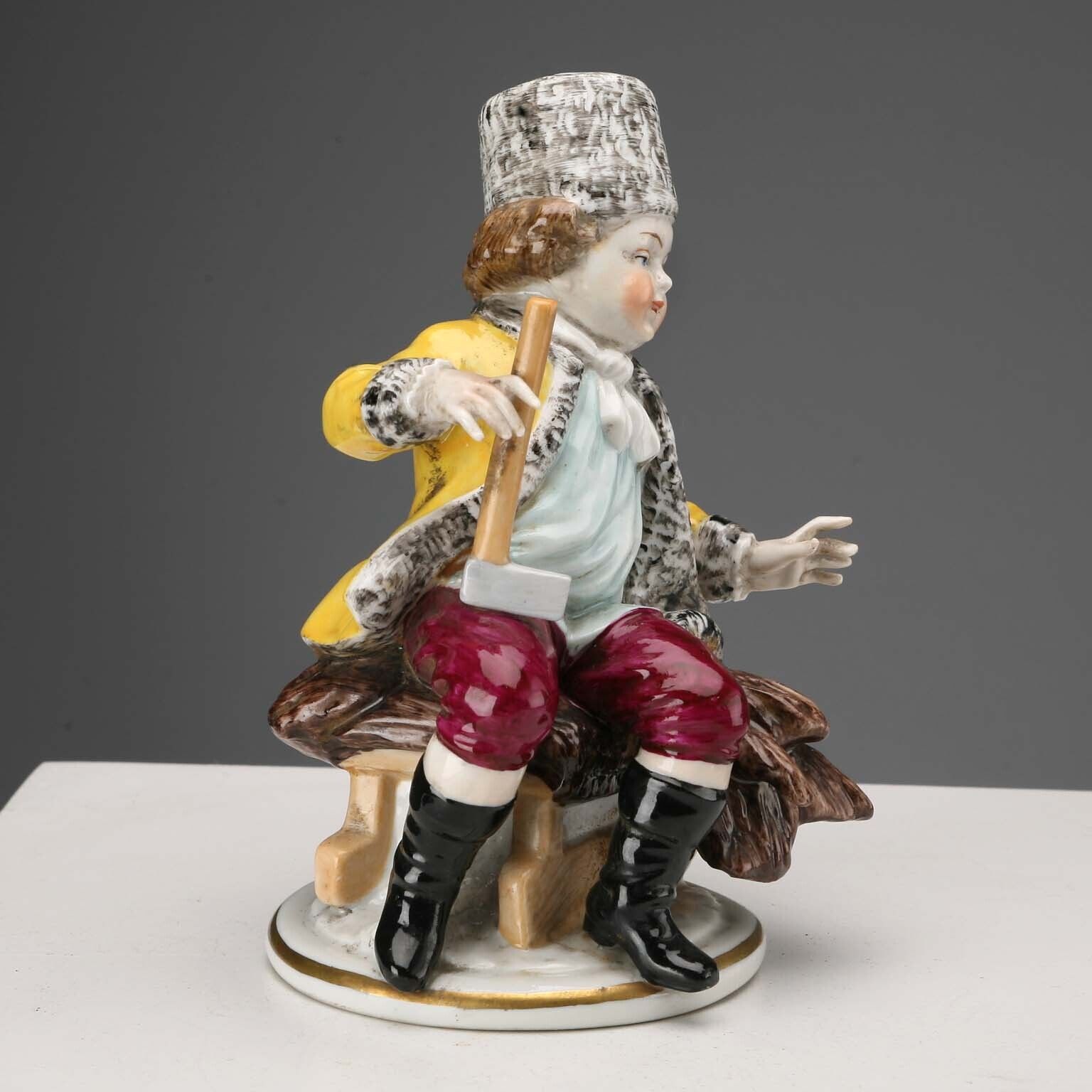 Antique Figurine Rudolstadt Porcelain Germany Late XIX Century photo for sale