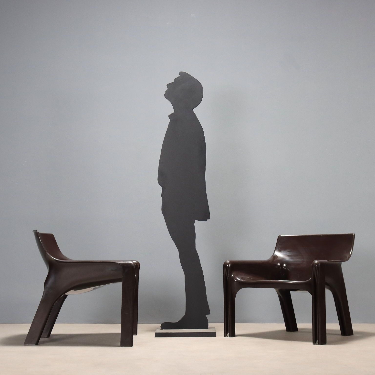 Artemide Vicario Armchairs Vintage Design V. Magistretti Italy 1960s photo for sale