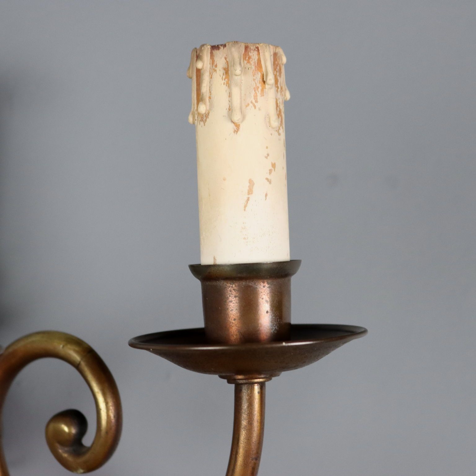 Antieke wandlampen, verguld brons, 3 lichten, Italië, 20e eeuw photo Verlichting