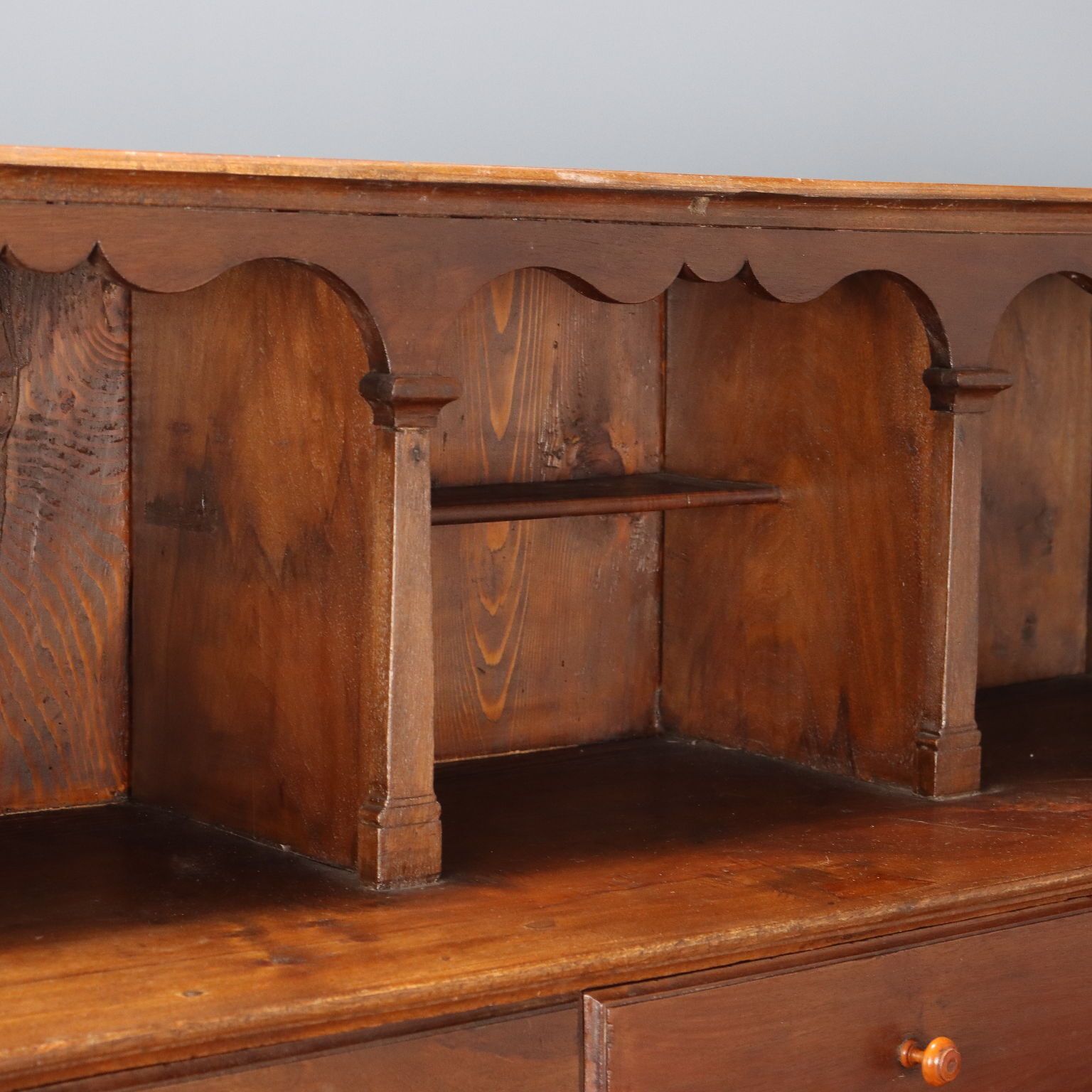 Armoire d'époque en noyer et sapin à tiroirs, Italie, XIXe siècle photo 810.0