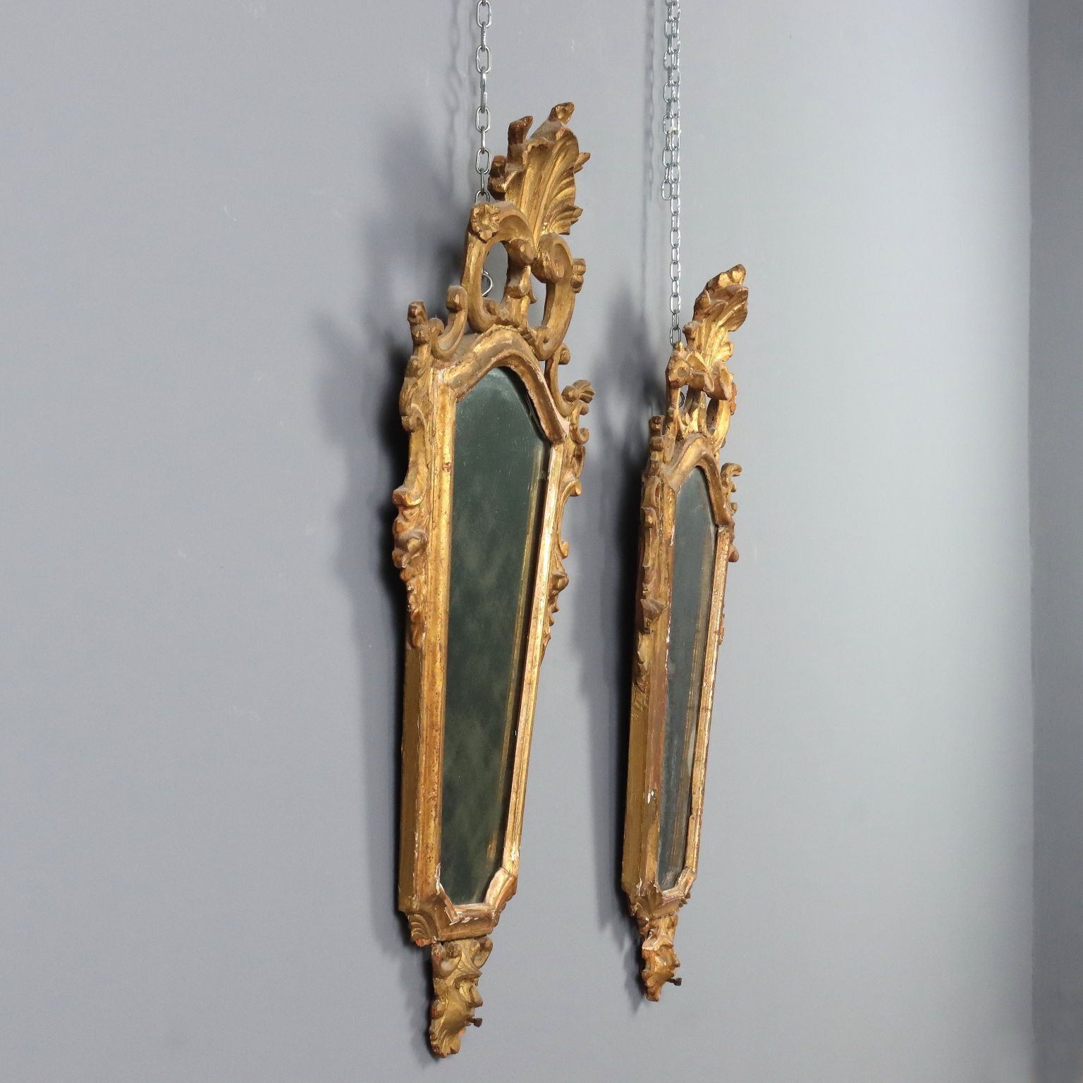 photo vinterior Miroirs d'époque en bois sculpté et doré, France, XVIIIe siècle