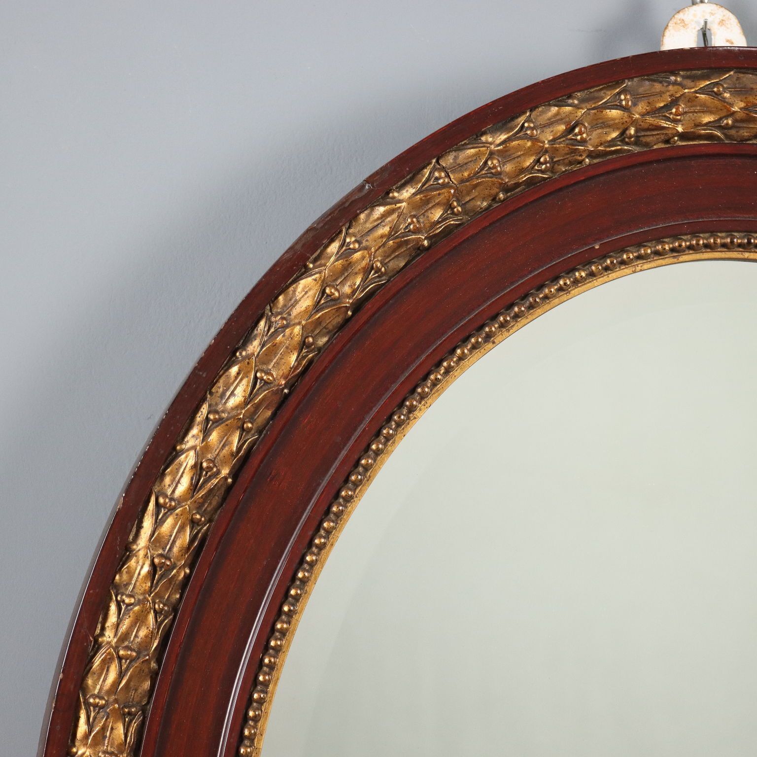 Ovale Spiegel in Mahonie photo Woonaccessoires