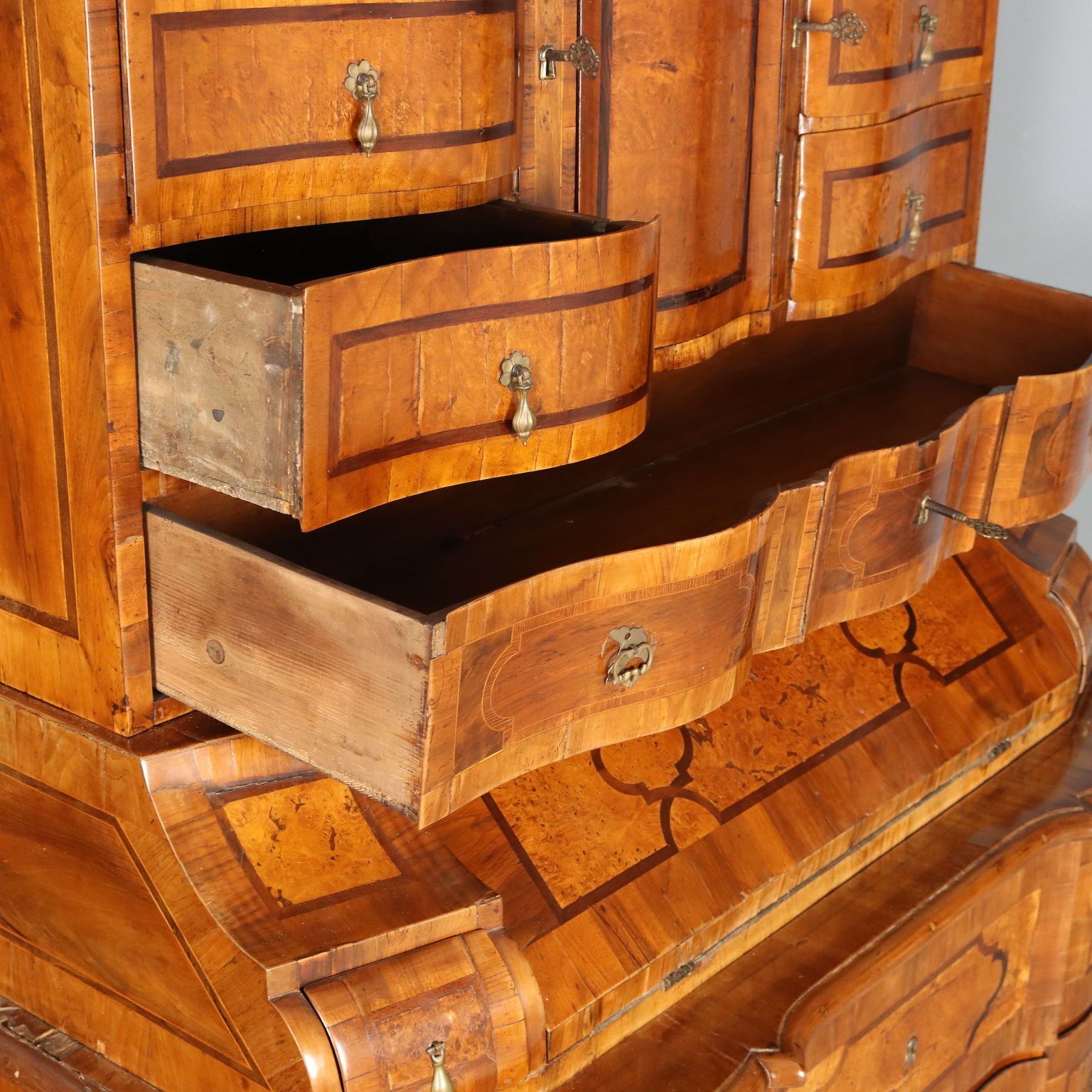 Antique Chest Of Drawers Walnut Various Woods XVIII Century photo vintage