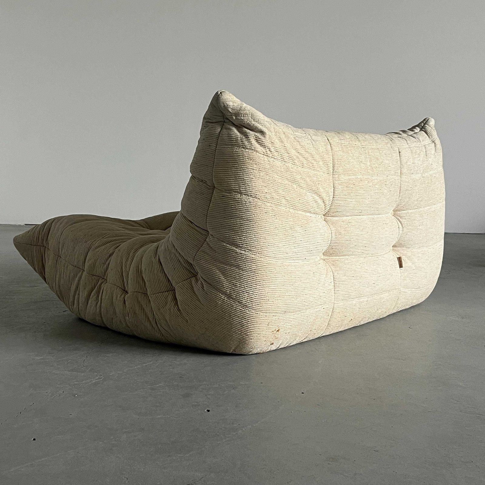 Vintage Iconic ‘Togo’ Two Seater Sofa By Michel Ducaroy In Off White Fabric, 1970s France photo furniture