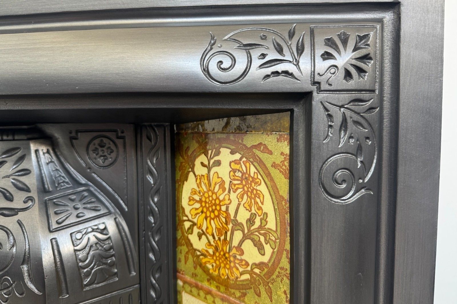 photo furniture Fireplace Grate Victorian 19th Century Cast Iron Antique Reclaimed 1889 1893
