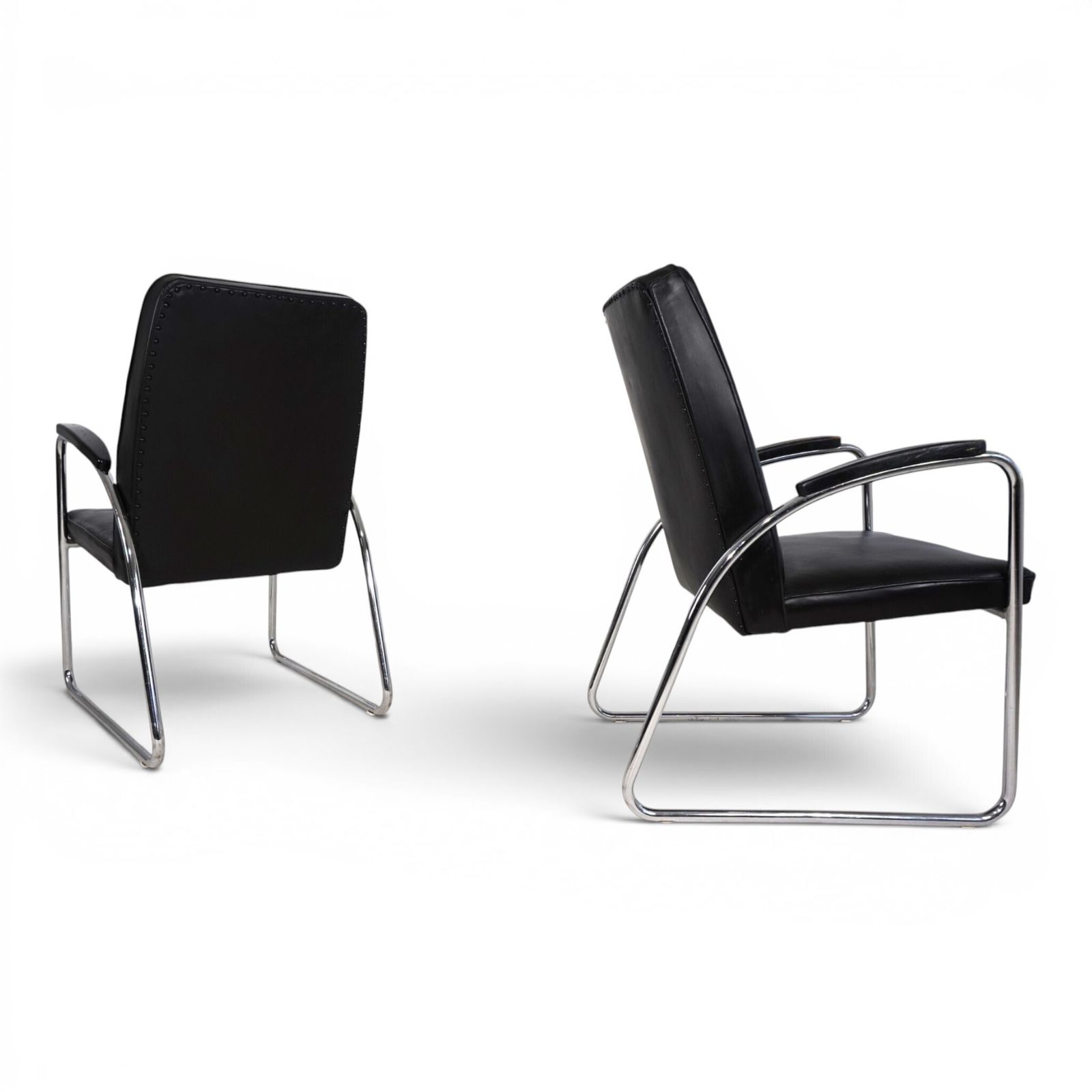 photo buy Set Of 2 Bauhaus Streamline Leather Tubular Steel Armchairs, 1930