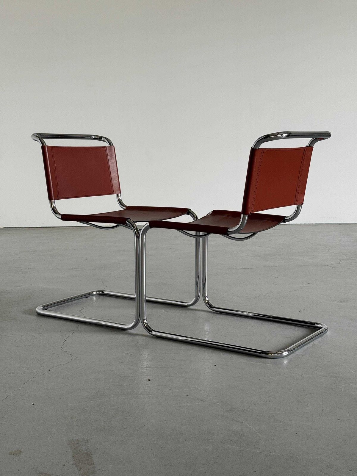 Mart Stam S33 Design Leather Cantilever Chairs By Fasem Italy, 1980s photo vinterior