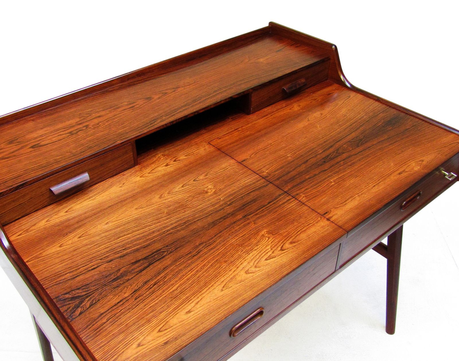 1960s Danish Model 65 Desk / Vanity Dresser In Rosewood By Arne Wahl Iversen photo 7000.0