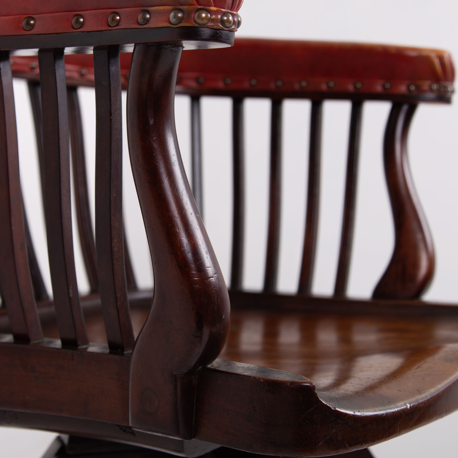 photo buy Antique Revolving Desk Chair C1900